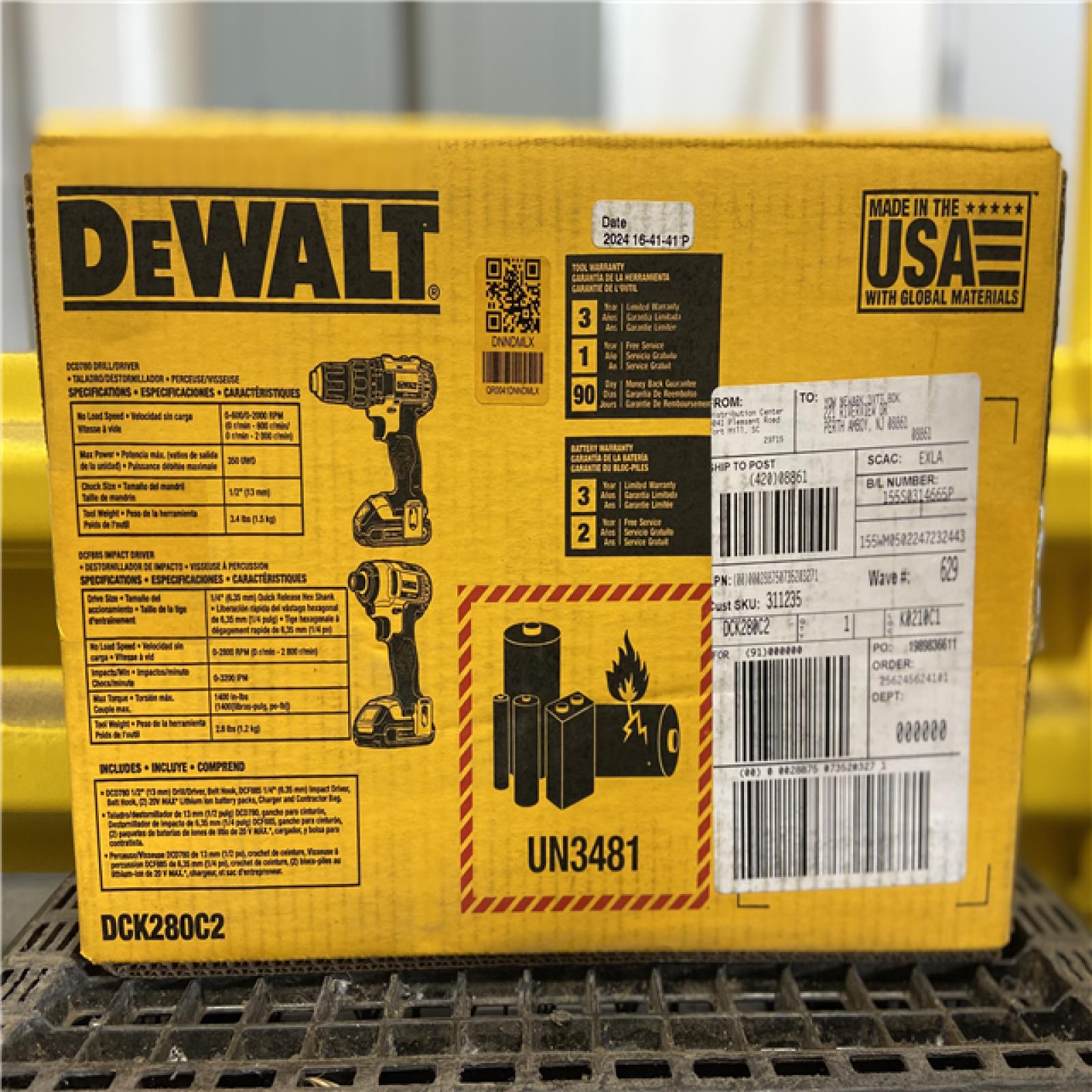 NEW! - DEWALT 20V MAX Cordless Drill/Impact 2 Tool Combo Kit with (2) 20V 1.5Ah Batteries, Charger, and Bag