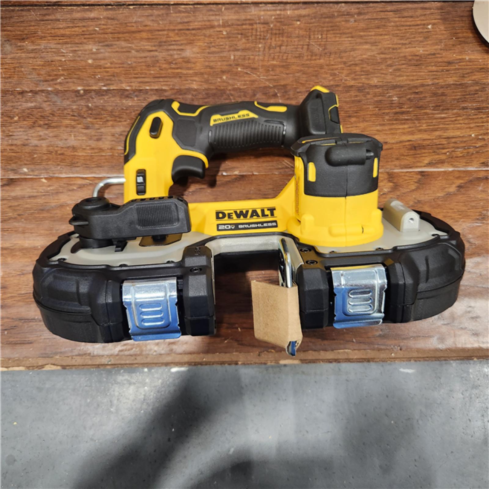 AS-IS Dewalt DCS377B 20V MAX ATOMIC Brushless Cordless 1-3/4  Compact Bandsaw