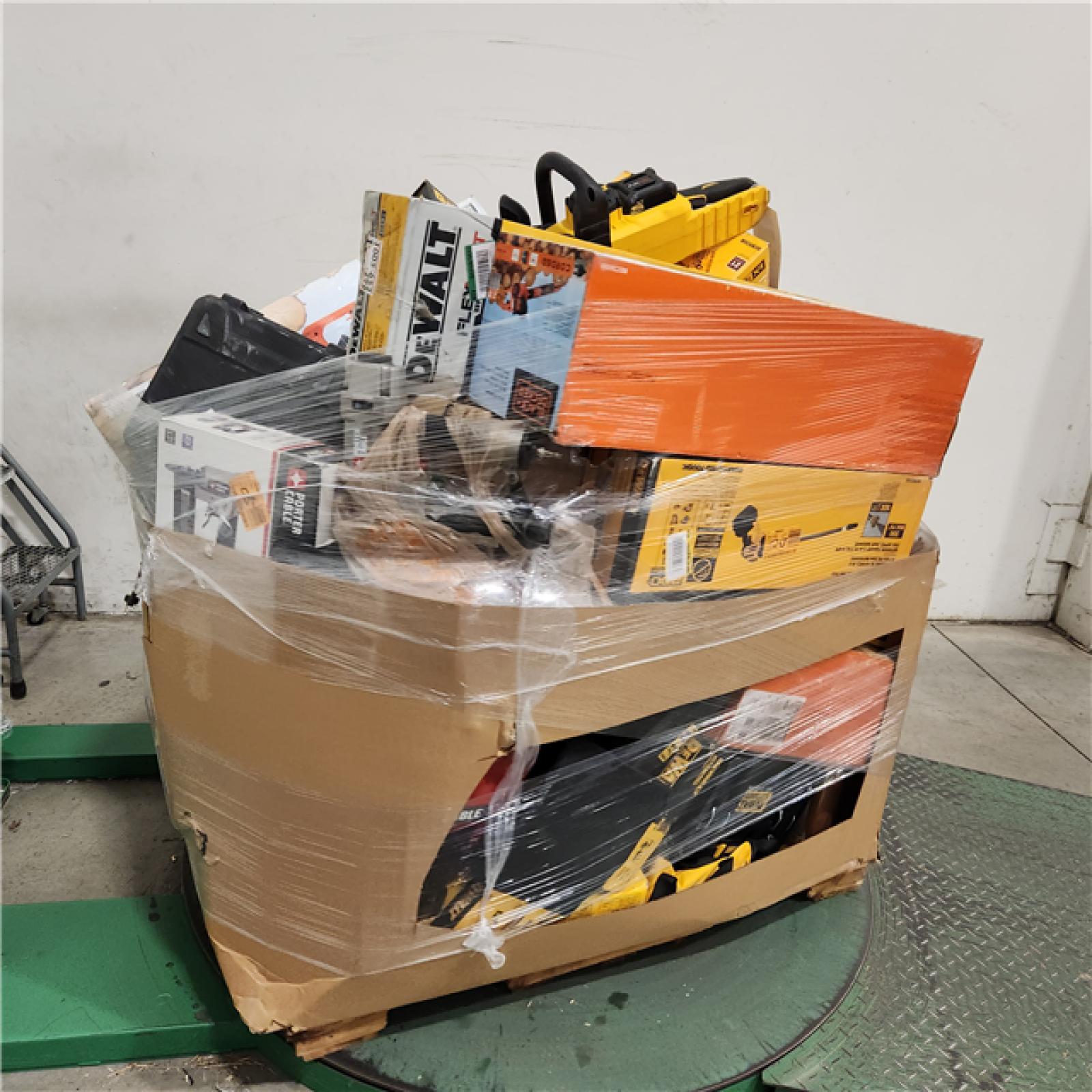 Dallas Location - As-Is DEWALT Tool Pallet