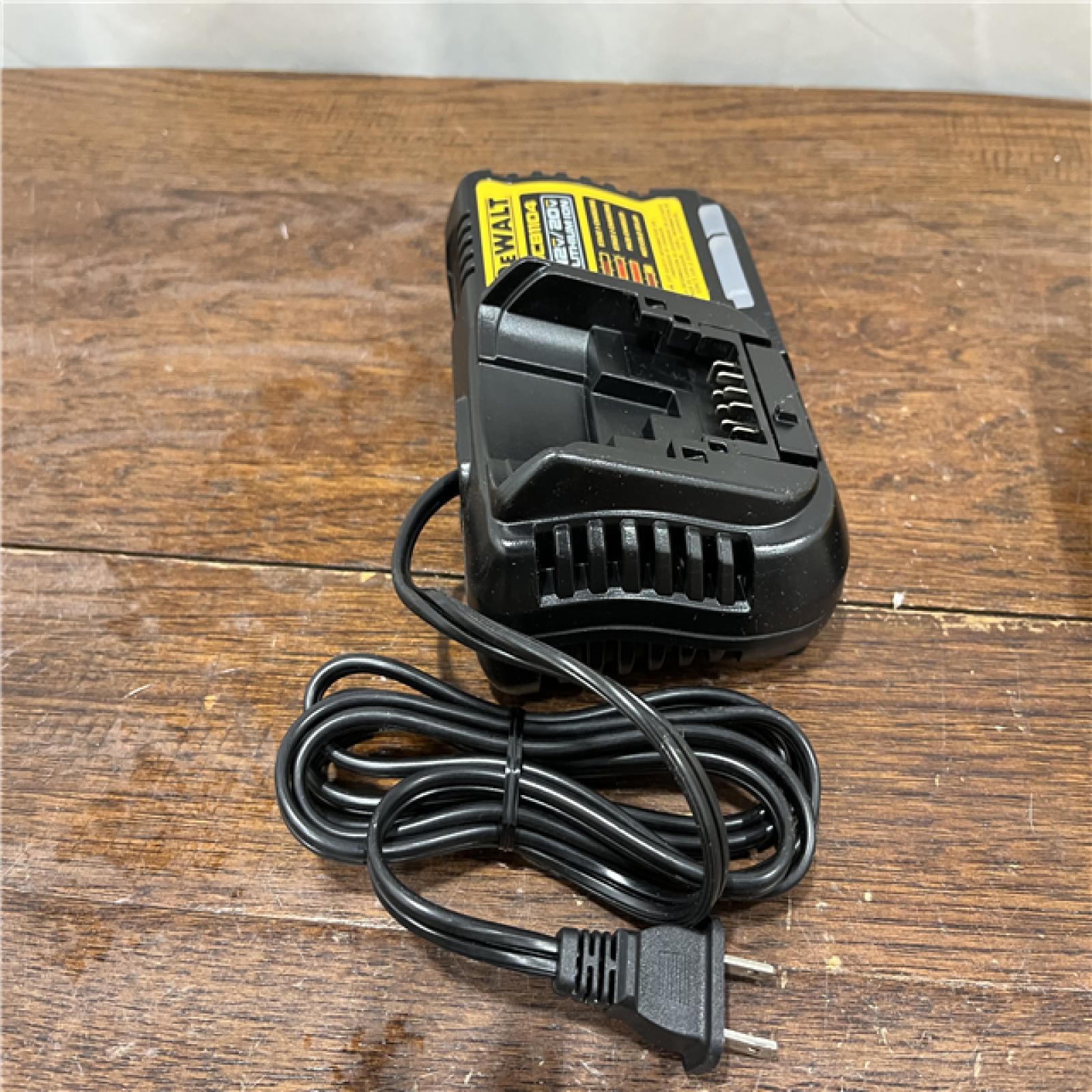 AS-ISDEWALT 20V MAX Lithium-Ion 6.0Ah and 4.0Ah Battery and Charger Starter Kit