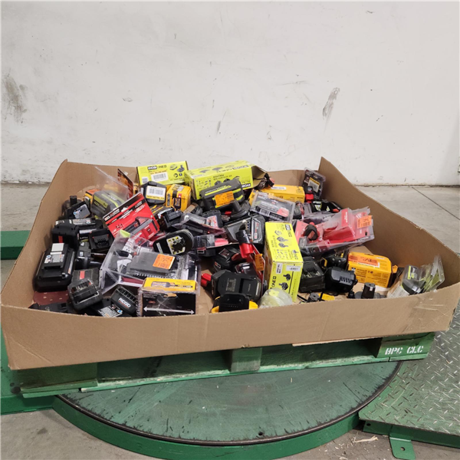 Dallas Location - As-Is Battery Tool Pallet