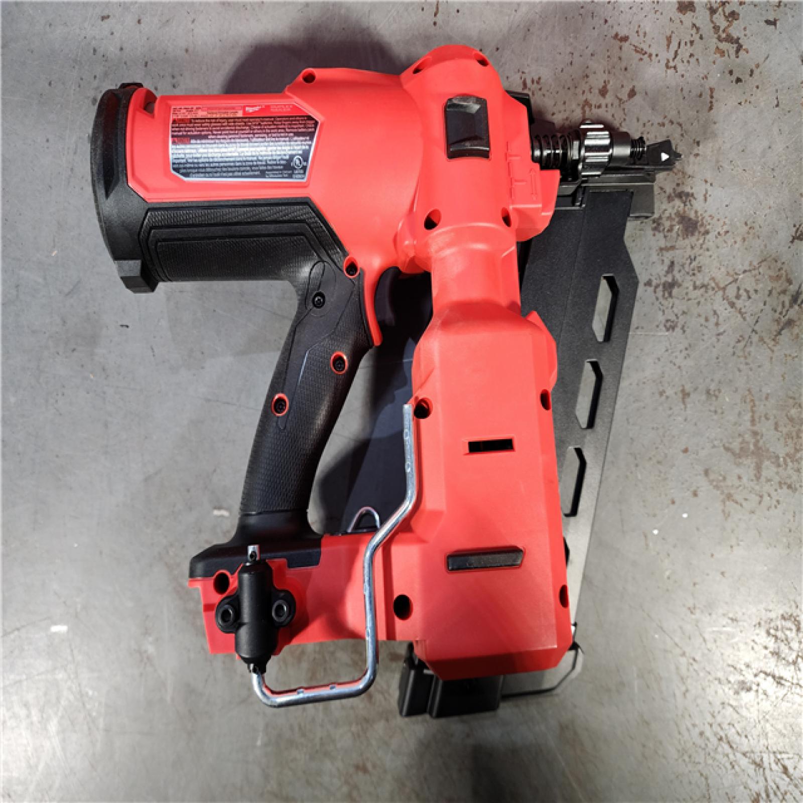 HOUSTON LOCATION - AS-IS (APPEARS LIKE NEW) MILWAUKEE M18 DUPLEX NAILER