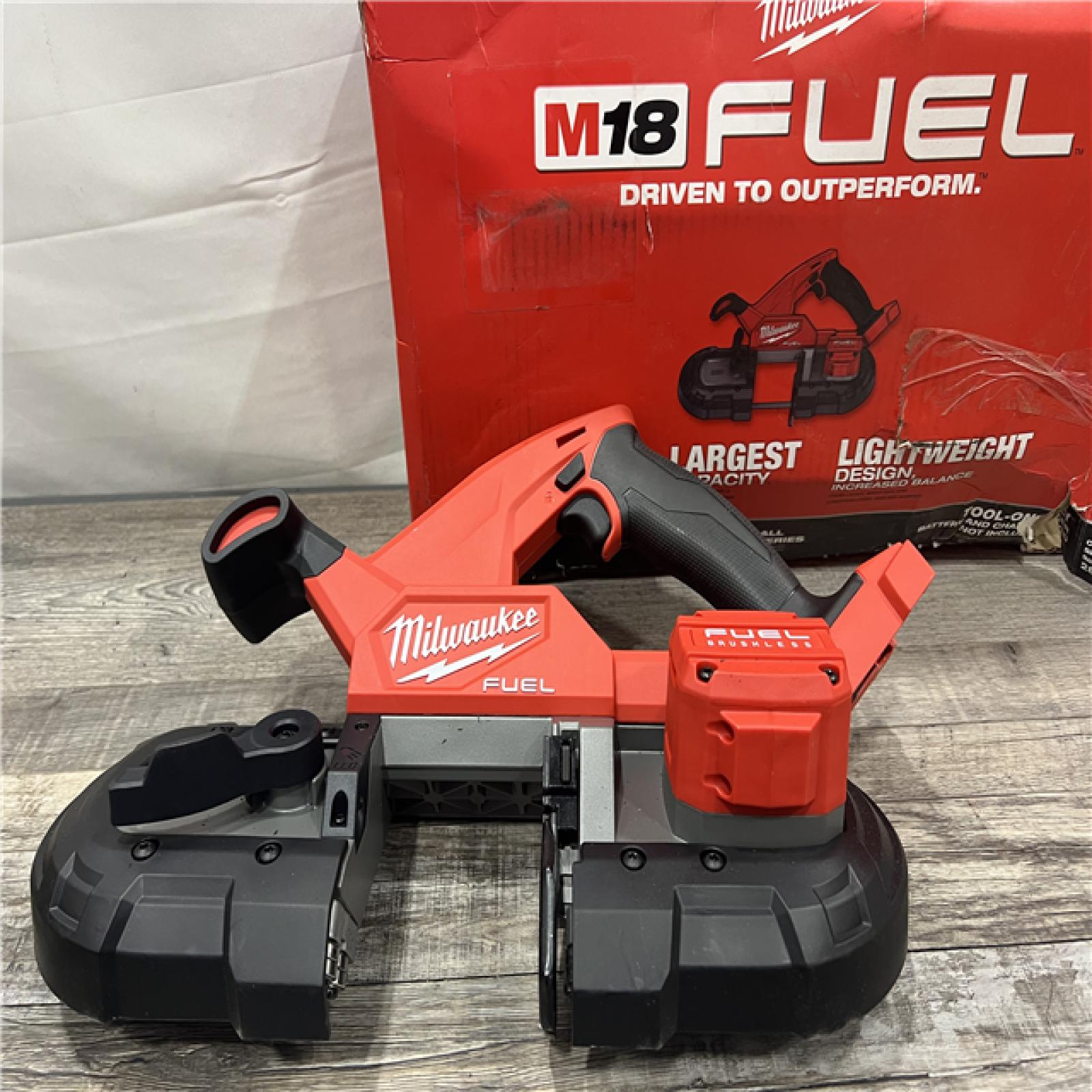 AS-IS Milwaukee M18 Fuel 3-1/4  18V Brushless Compact Band Saw 2829-20 (Bare Tool)