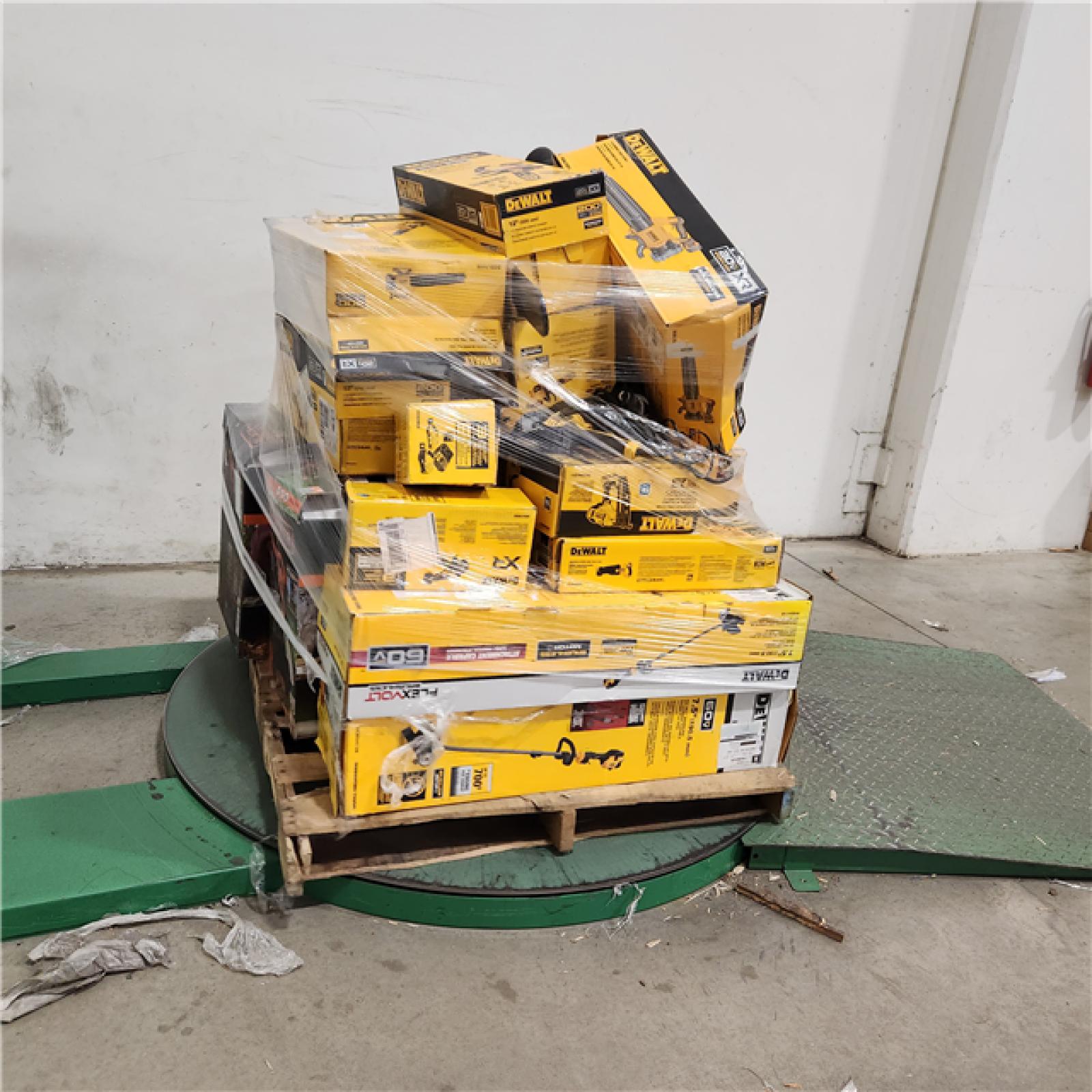 Dallas Location - As-Is DEWALT Tool Pallet