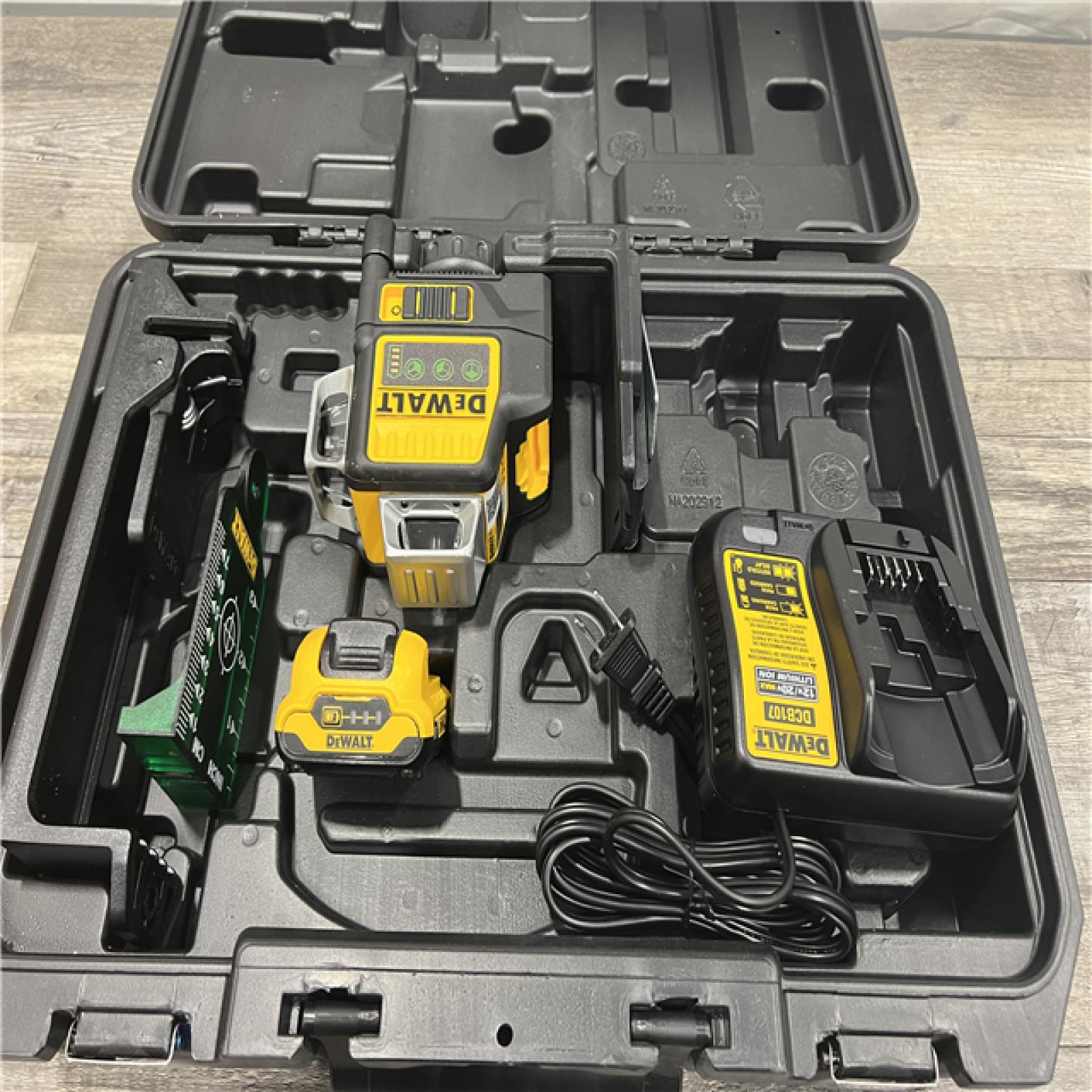 AS-IS DEWALT 12V MAX Lithium-Ion 100 Ft. Green Self-Leveling 3-Beam 360 Degree Laser Level with 2.0Ah Battery, Charger and Case