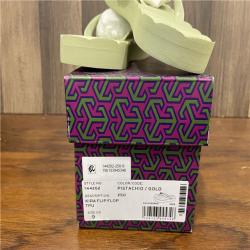 NEW! Tory Burch Kira Flip Flop - Pistachio/Gold SZ 9