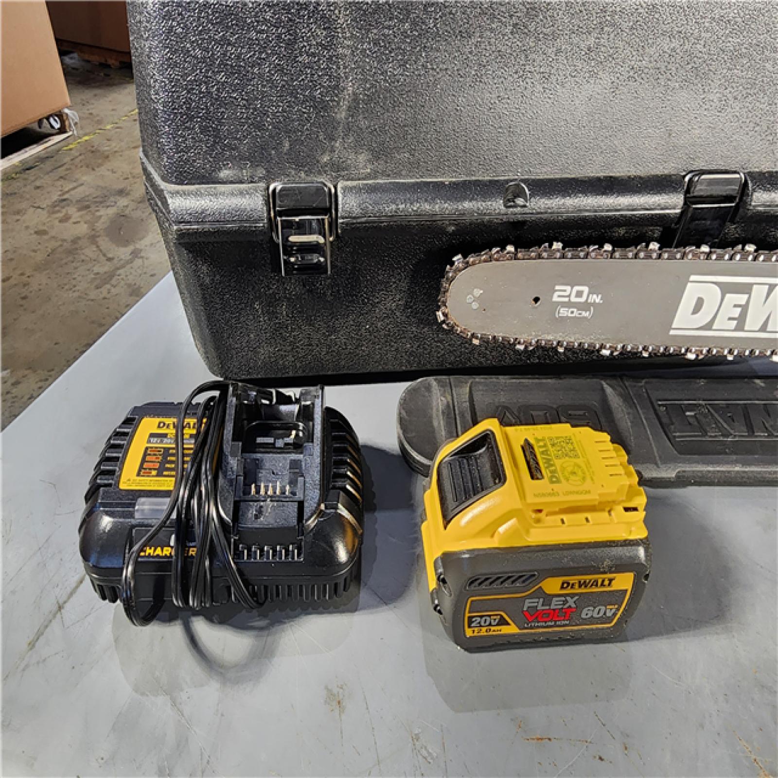 HOUSTON LOCATION - AS-IS FLEXVOLT 60V MAX 20 in. Brushless Electric Cordless Chainsaw Kit and Carry Case with (1) FLEXVOLT 12 Ah Battery & Charger