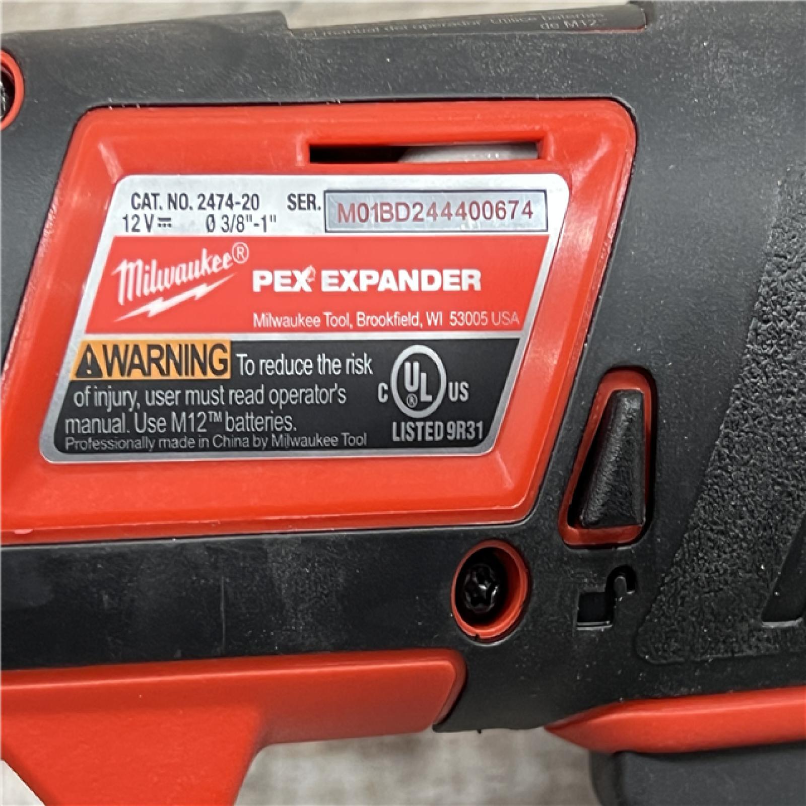 AS-IS MILWAUKEE M12 12-Volt Lithium-Ion Cordless PEX Expansion Tool Kit with (2) 1.5 Ah Batteries, (3) Expansion Heads and Hard Case