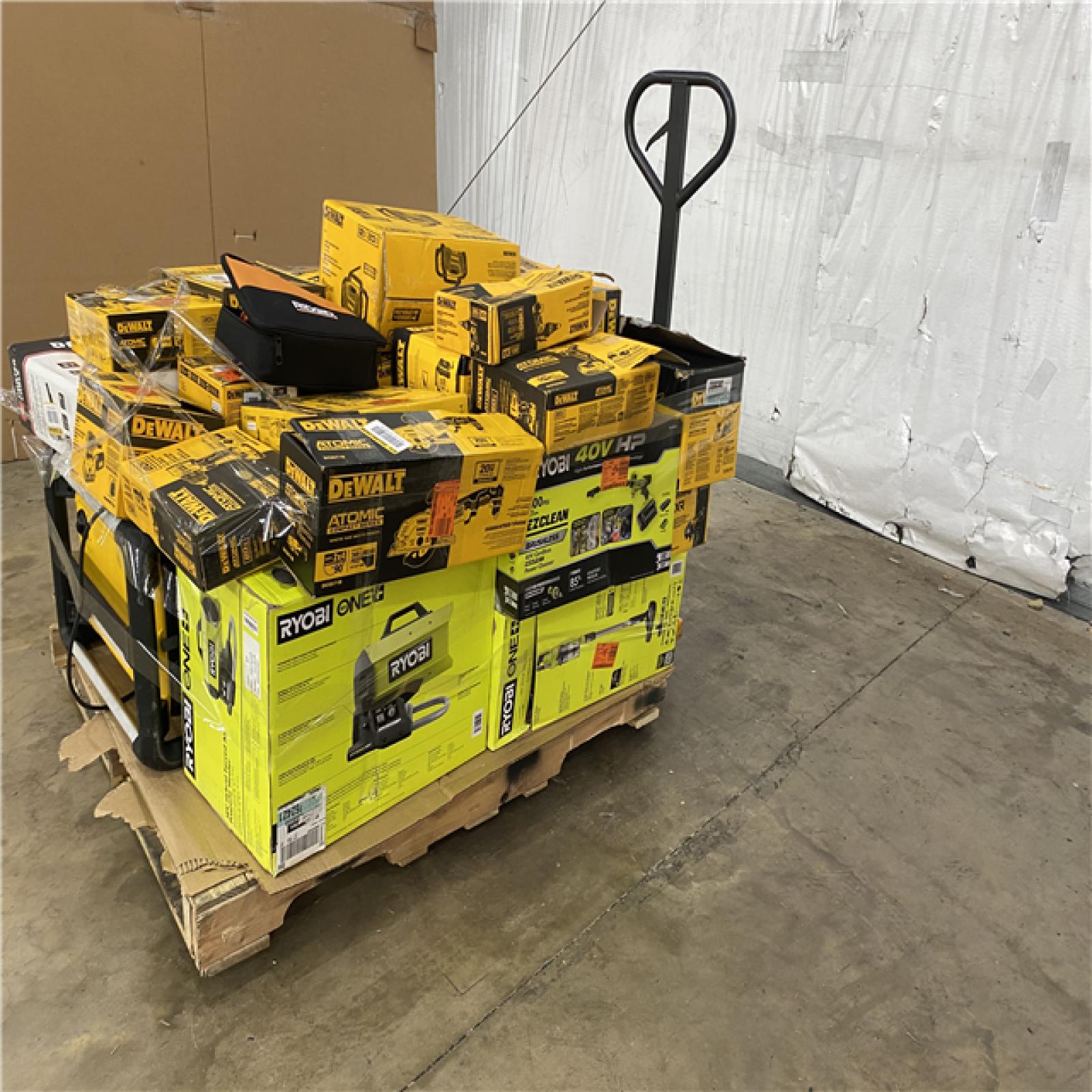 Houston Location AS IS - Tool Pallet