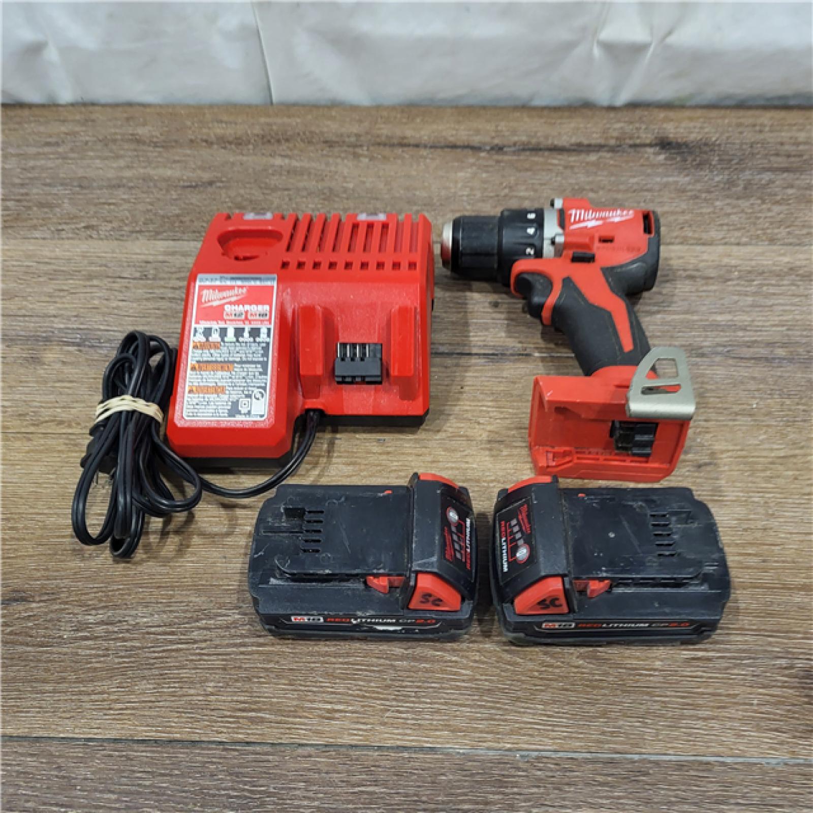 AS-IS Milwaukee M18 Compact Brushless Cordless 1/2 in. Drill/Driver Kit