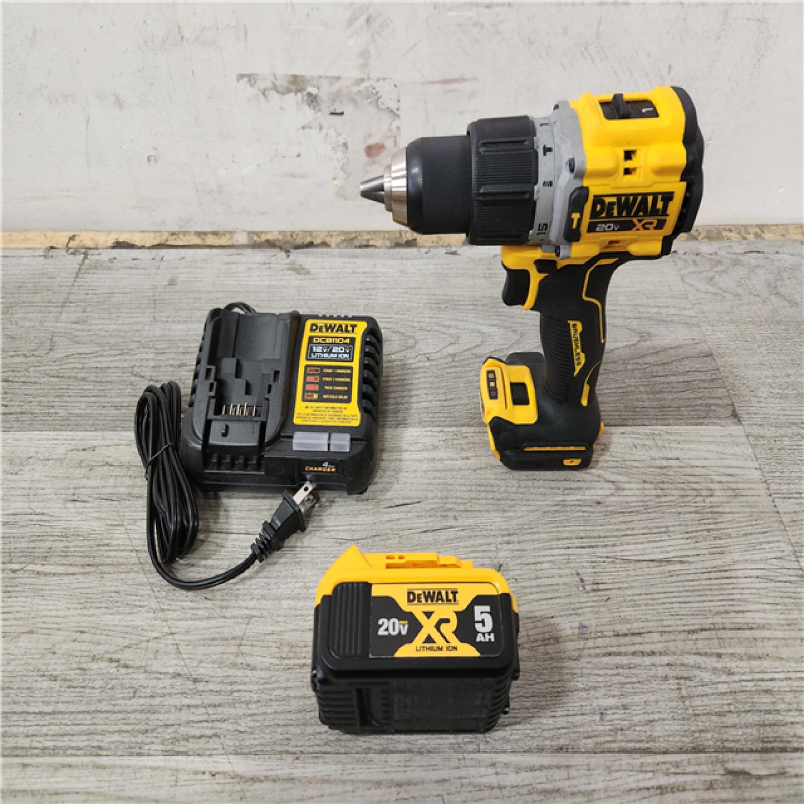 Phoenix Location DEWALT 20V Lithium-Ion Compact Cordless 1/2 in. Hammer Drill with 20V MAX XR 5 Ah Battery Pack and Charger