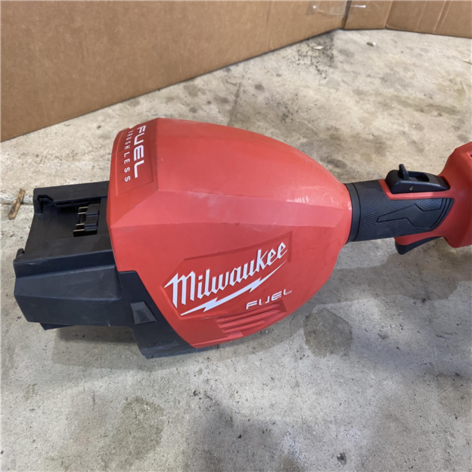 HOUSTON LOCATION - AS-IS Milwaukee M18 FUEL 18V Brushless Cordless 17 in. Dual Battery Straight Shaft String Trimmer (Tool-Only)