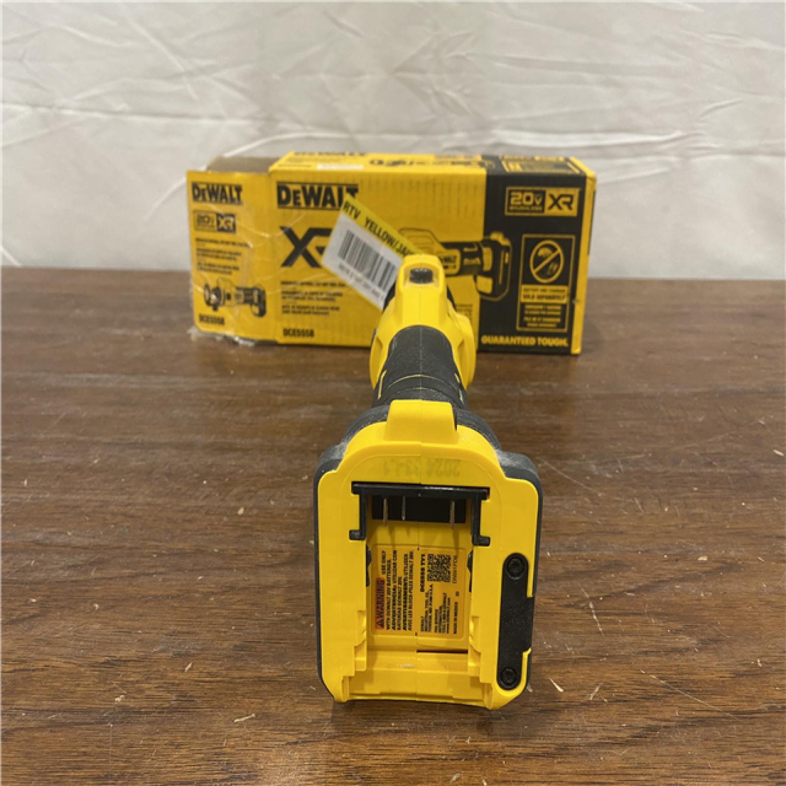 AS-IS DEWALT 20V MAX Cordless Cut Out Tool