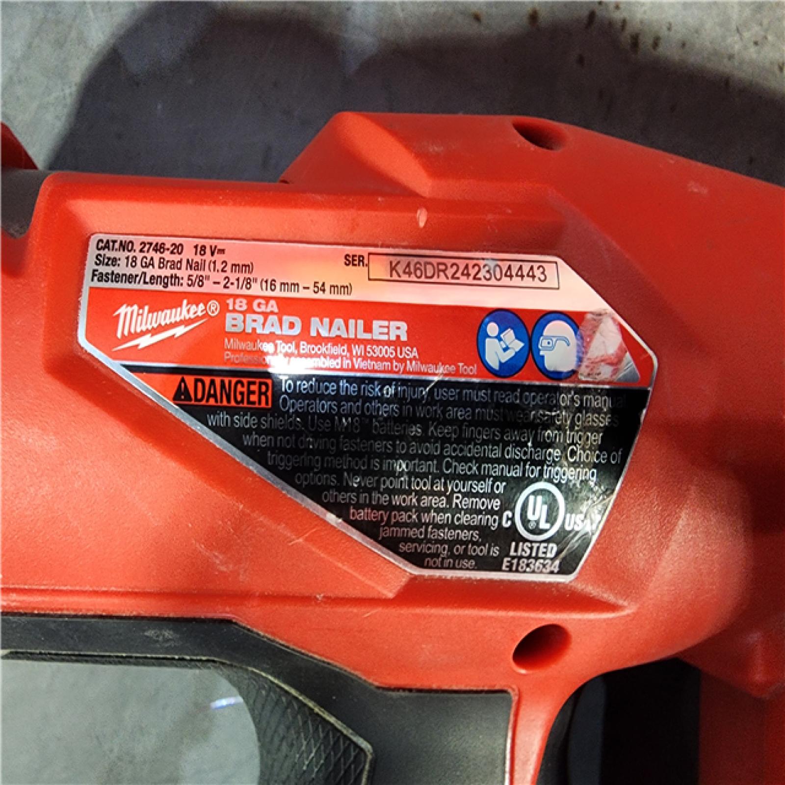 HOUSTON LOCATION - AS-IS Milwaukee M18 Fuel 18V Brushless 18-Gauge Brad Nailer 2746-20 (Bare Tool)