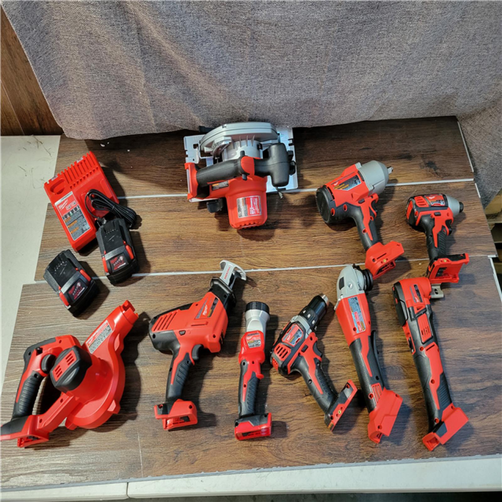 CALIFORNIA NEW MILWAUKEE M18 9-TOOL COMBO KIT (2 BATTERIES, 1 CHARGER, AND BAG INCLUDED)