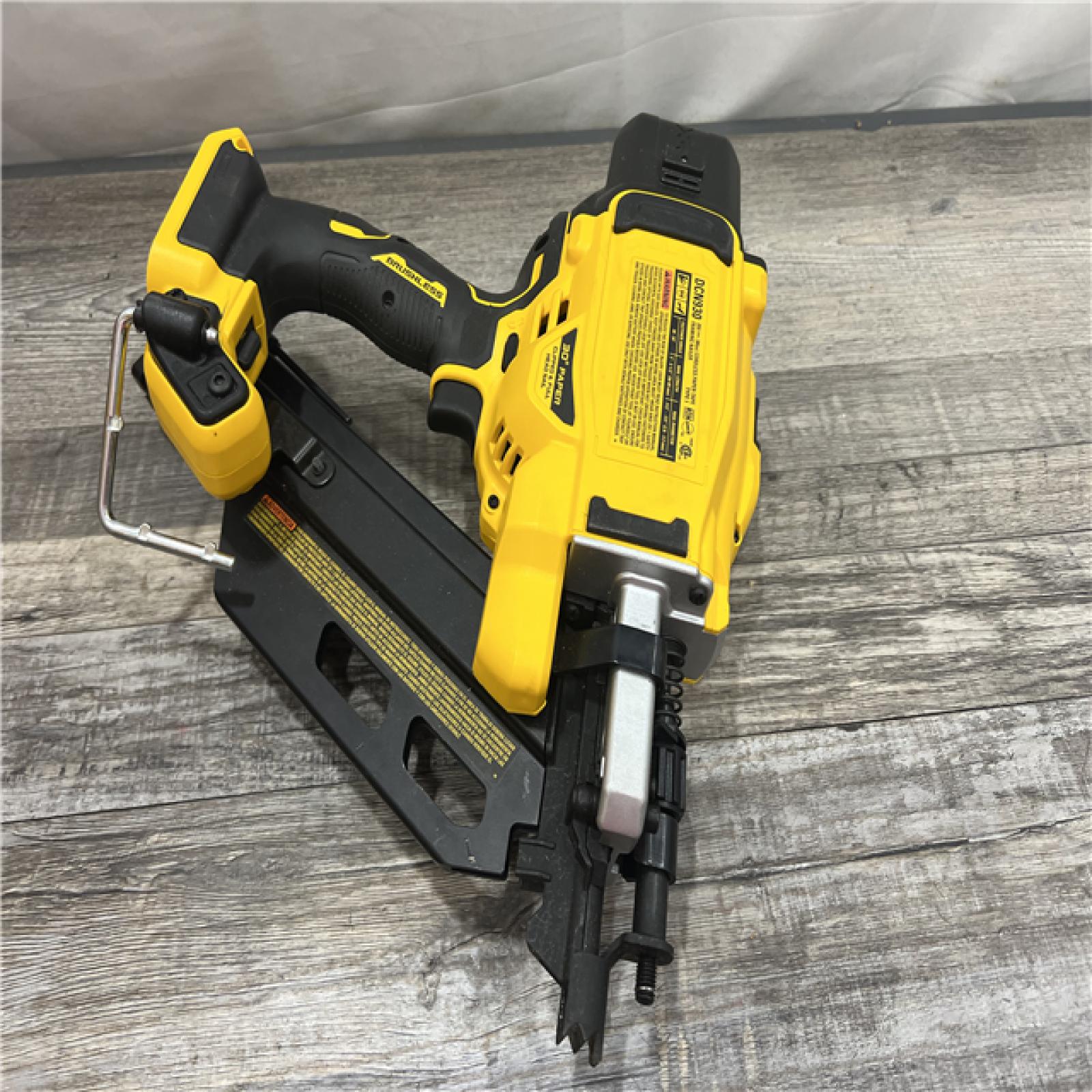 AS-IS DEWALT 20-Volt 30Â° Cordless Framing Nailer (Tool-Only)