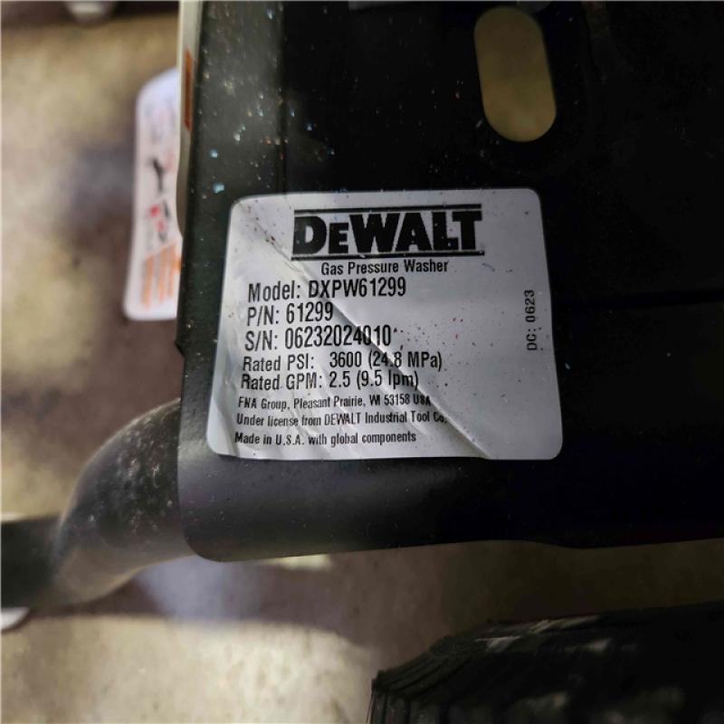 Phoenix Location Good Condition DEWALT 3600 PSI 2.5 GPM Cold Water