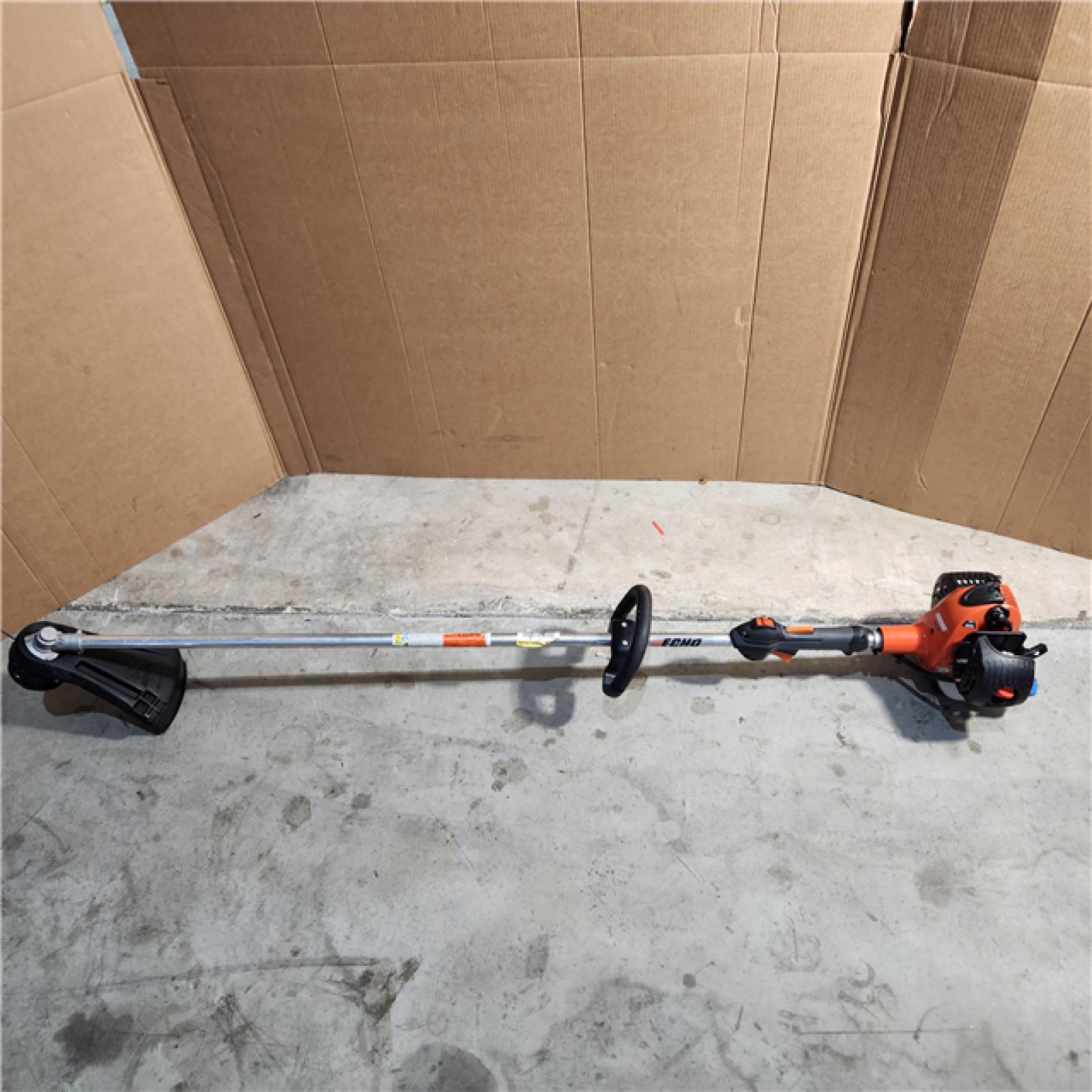 Houston location AS-IS (1) Echo Straight Shaft Gas Trimmer 25.4 CC, Lawn Equipment 2 Cycle / Model # SRM-266