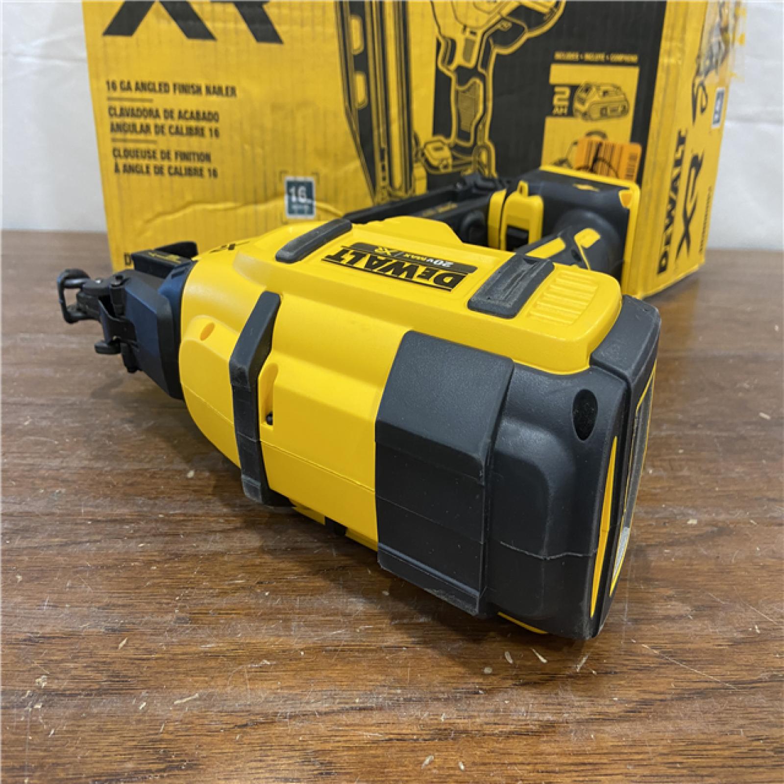 AS-IS DeWalt DCN660D1 20V 16 Gauge Cordless Angled Finish Nailer Kit W/ 2Ah Battery