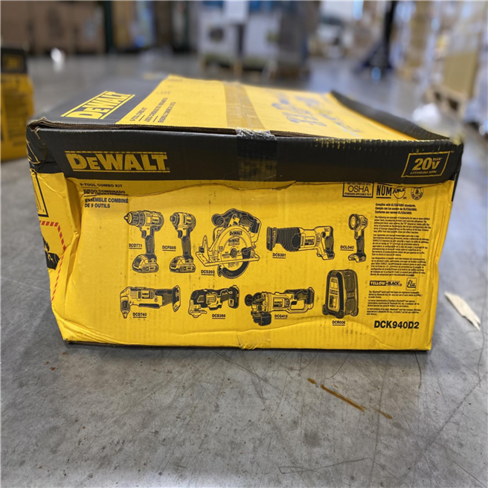 NEW! - DEWALT 20V MAX Cordless 9 Tool Combo Kit with (2) 20V 2.0Ah Batteries and Charger