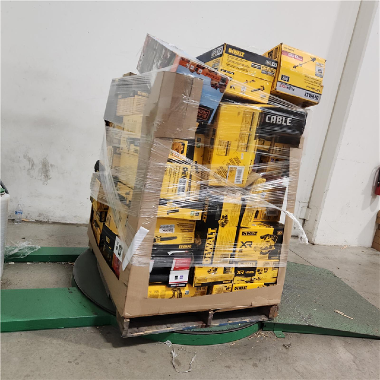 Dallas Location - As-Is DEWALT Tool Pallet