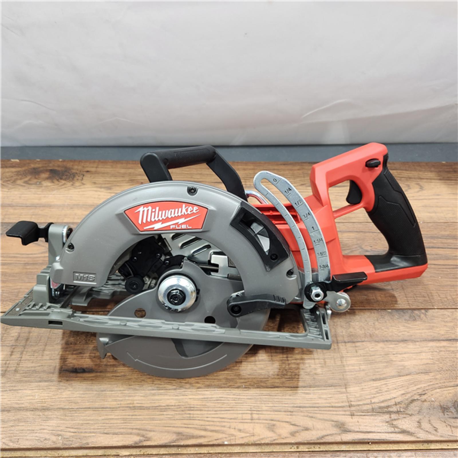 AS-IS Milwaukee 2830-20 Rear Handle Circular Saw M18 FUEL 7-1/4  Cordless Brushless Tool Only