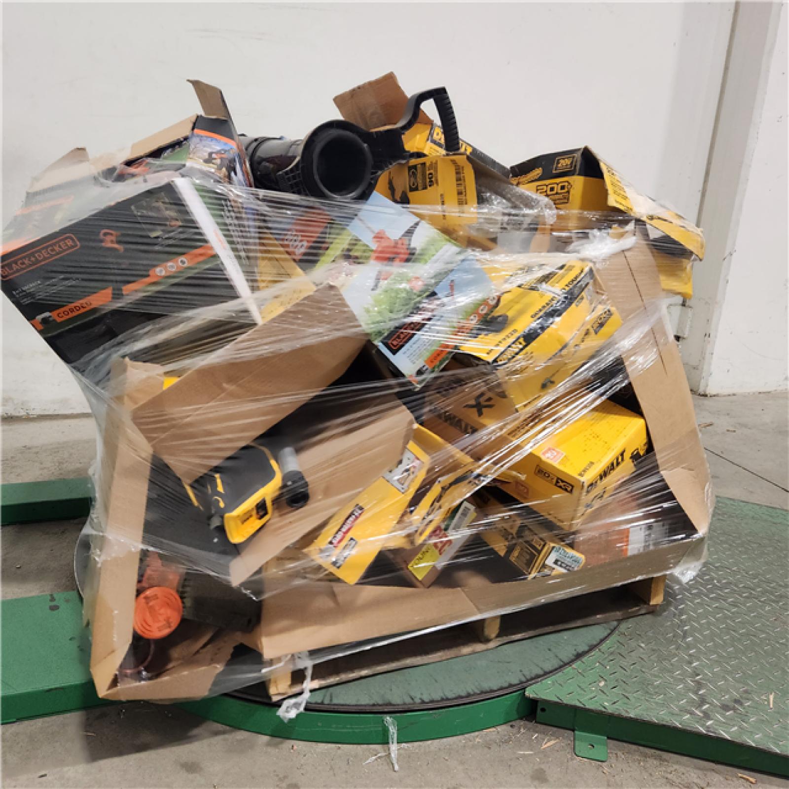 Dallas Location - As-Is Dewalt Tool Pallet