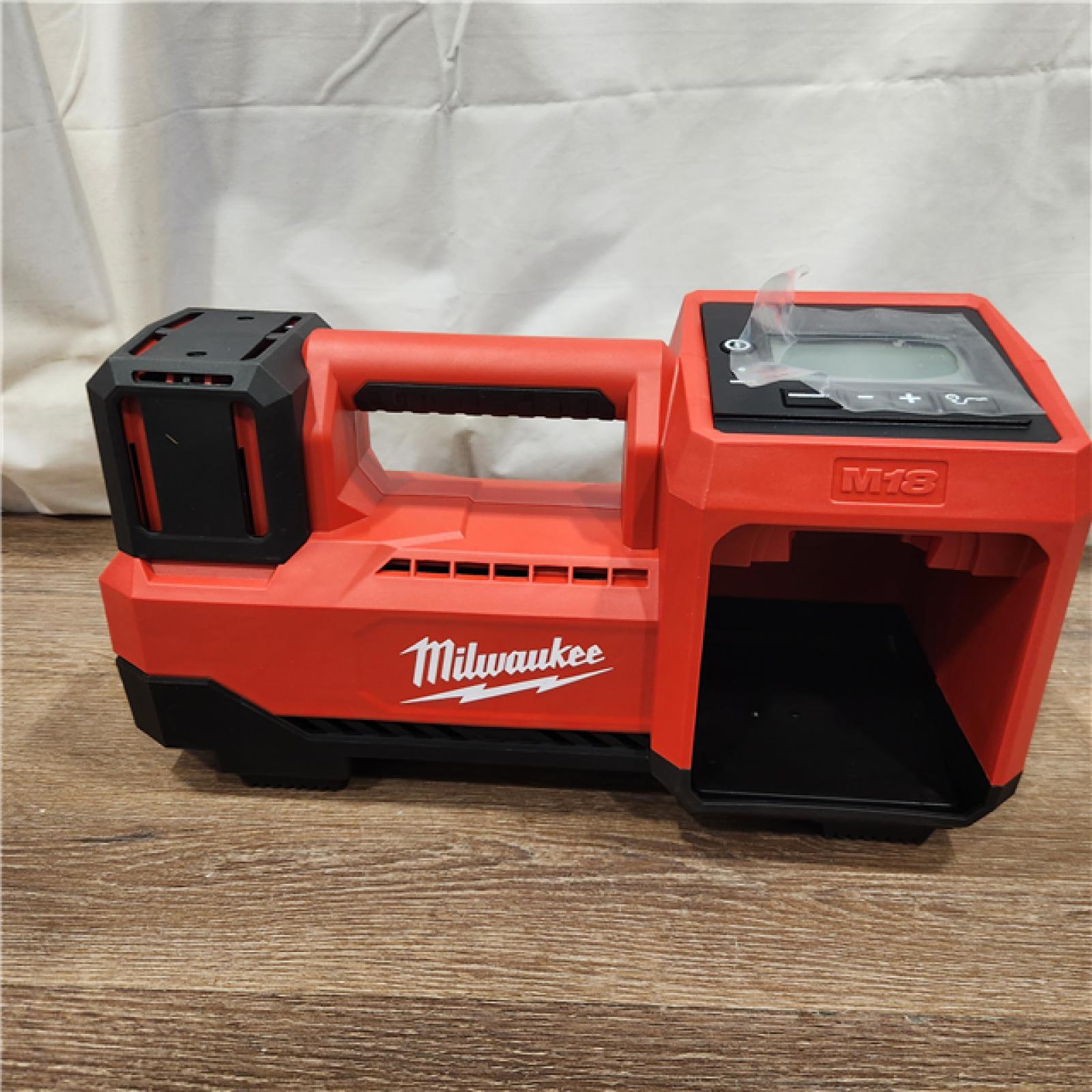 AS-IS Milwaukee M18 18 V 150 PSI Tire Inflator