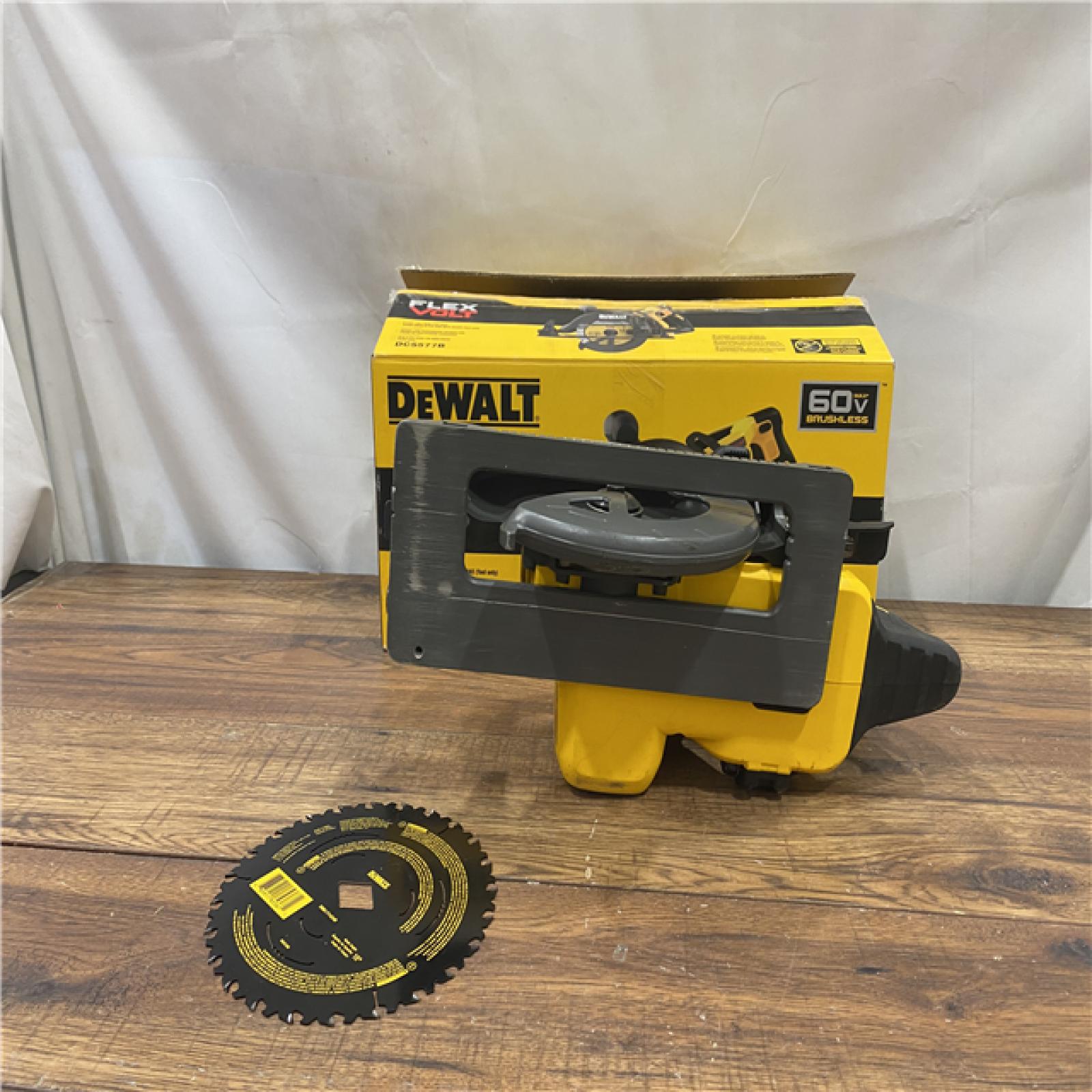 AS IS DEWALT FLEXVOLT 60V MAX Cordless Brushless 7-1/4 in. Wormdrive Style Circular Saw (Tool Only)