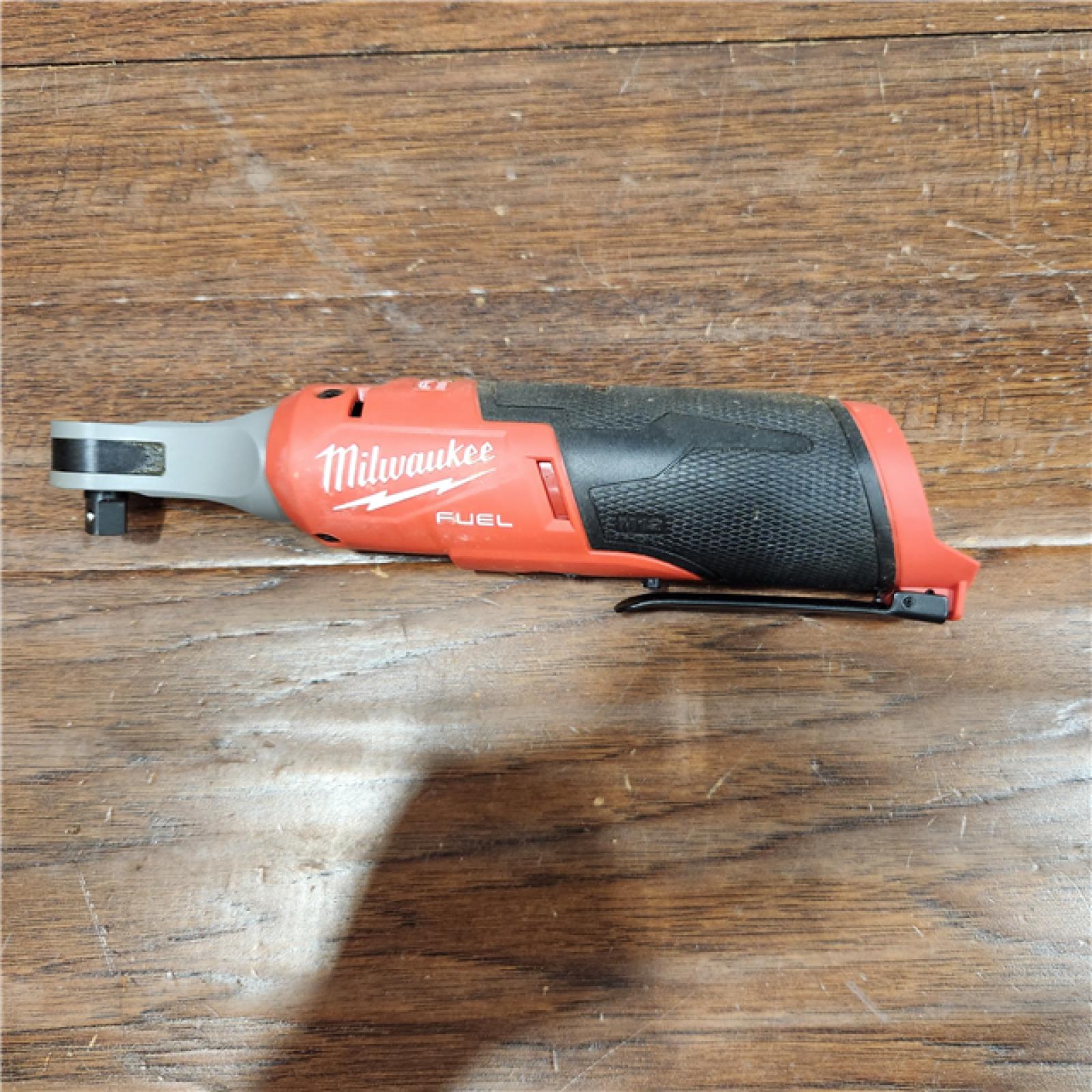 AS-IS Milwaukee 2567-20 M12 FUEL Brushless Lithium-Ion 3/8 in. Cordless High Speed Ratchet (Tool Only)