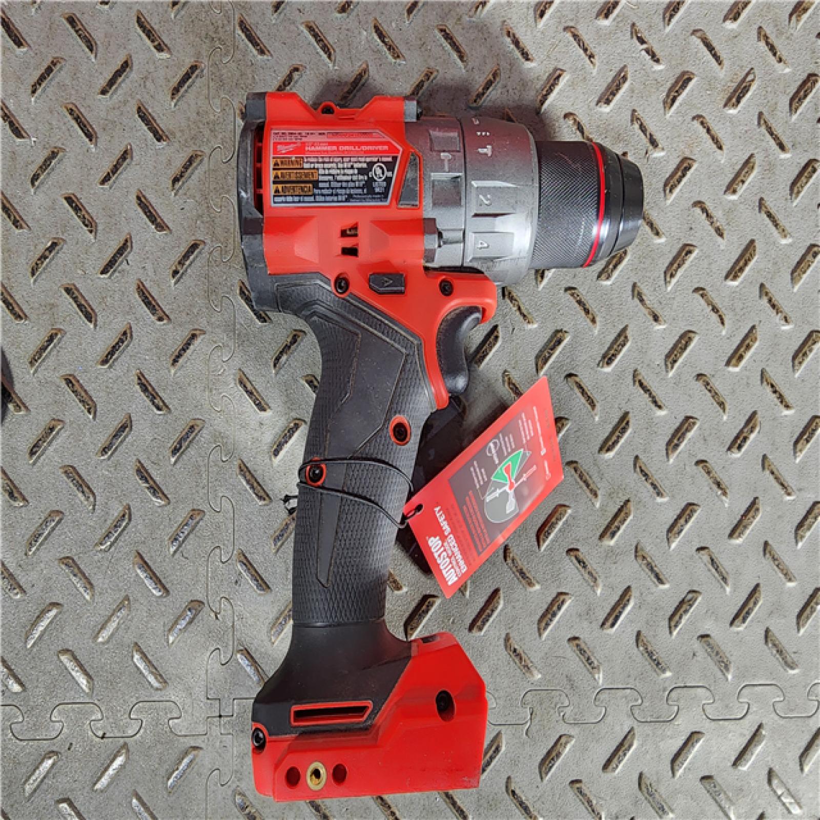 HOUSTON LOCATION - AS-IS (APPEARS LIKE NEW) Milwaukee 2904-22 Hammer Drill Driver Kit with Batteries  Charger & Tool Case  Red