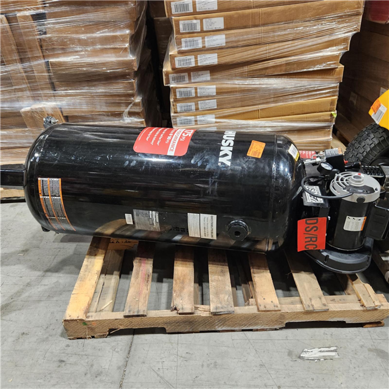 Dallas Location - As-Is Husky C603H Stationary Electric Air Compressor