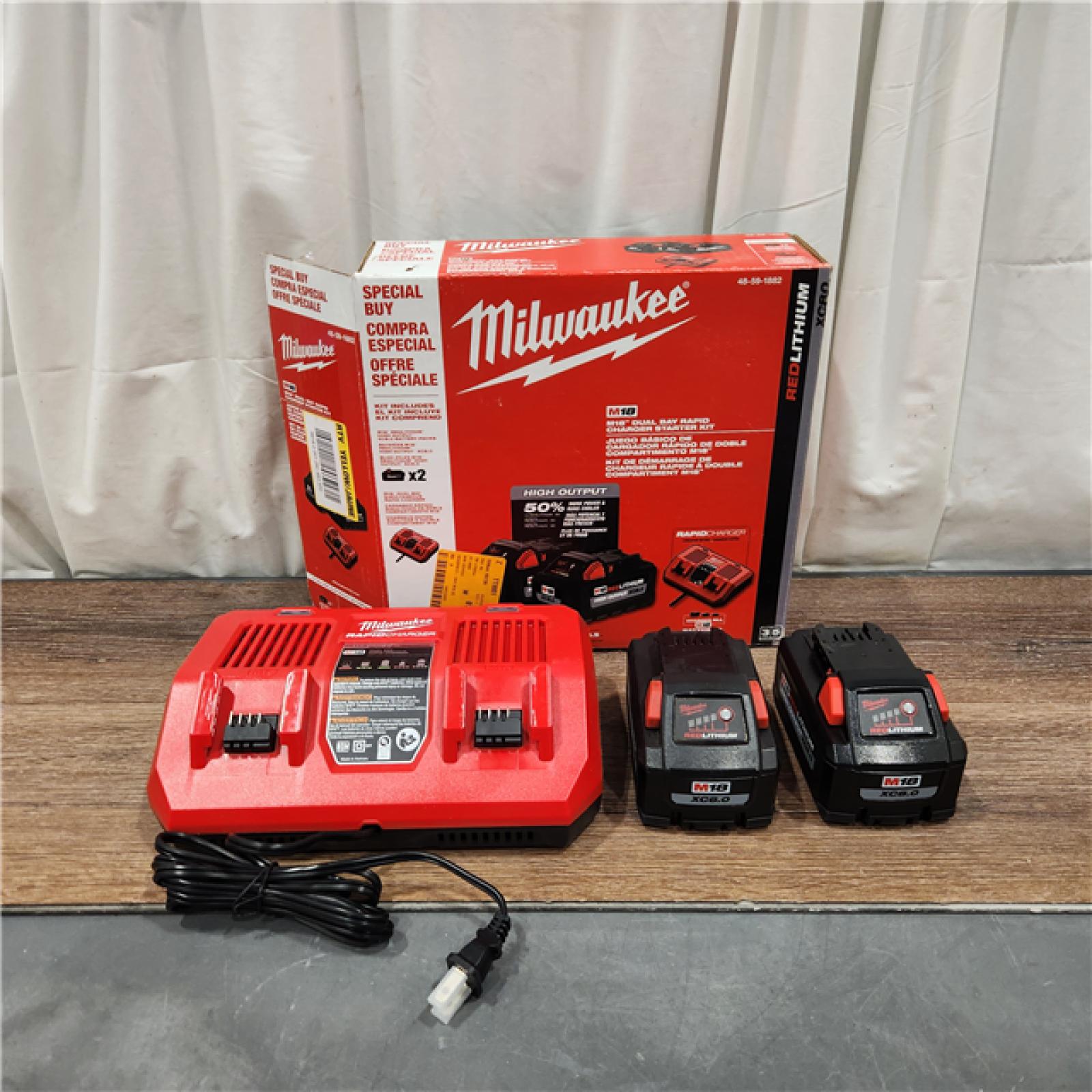 AS IS M18 18V Lithium-Ion Dual Bay Rapid Battery Charger W/ (2) 8Ah HIGH OUTPUT Batteries