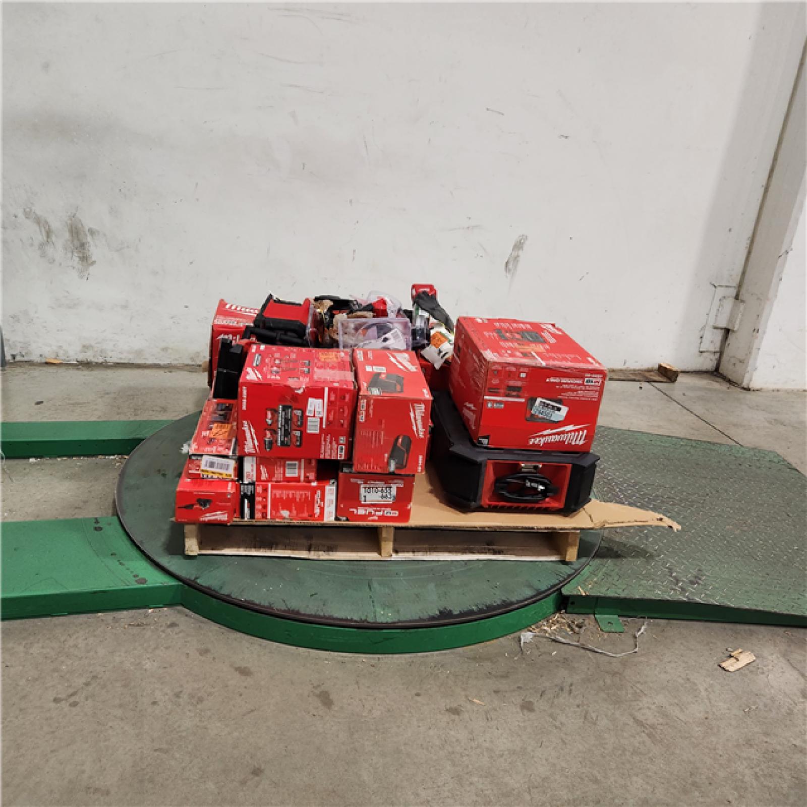 Dallas Location - As-Is MILWAUKEE Tool Pallet