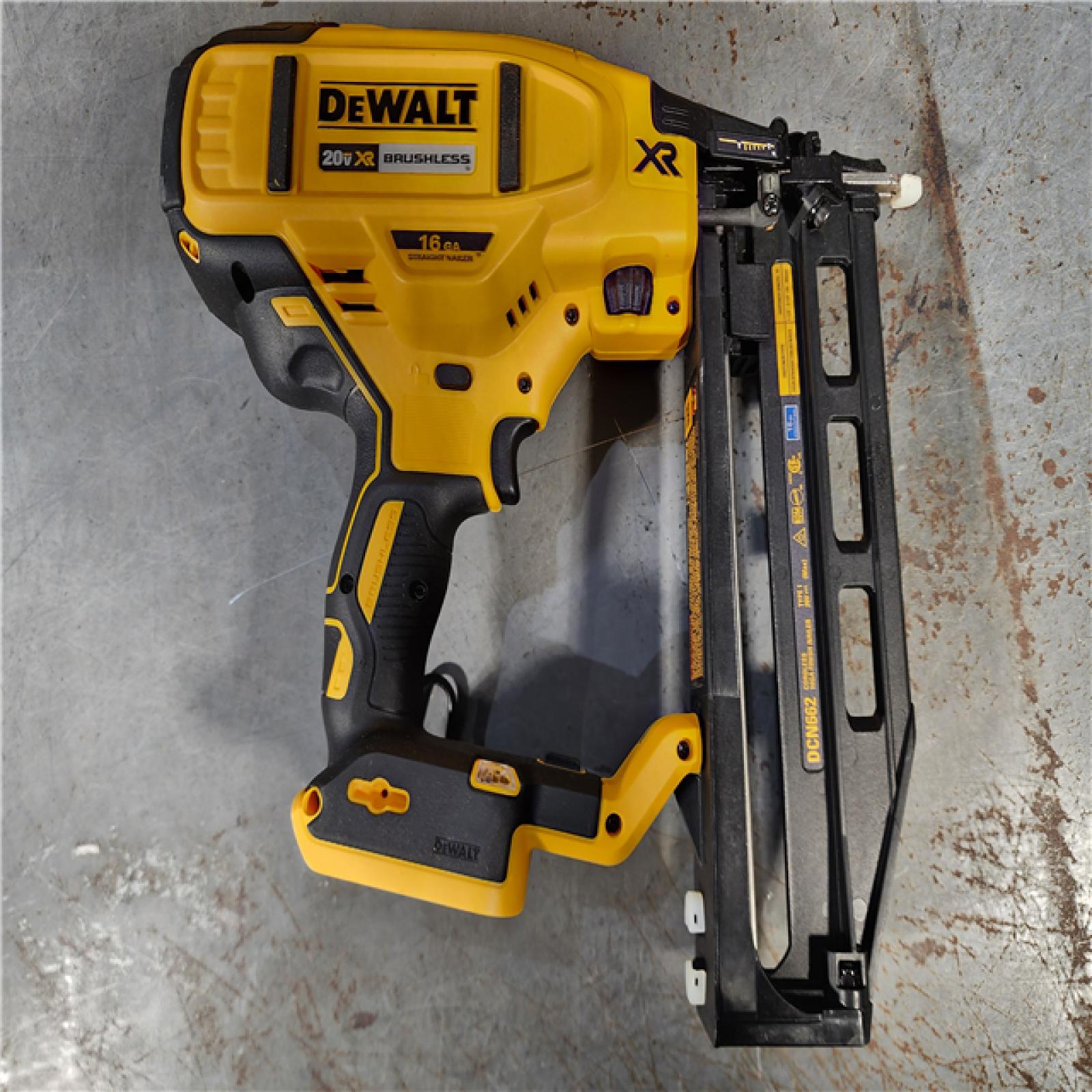 HOUSTON LOCATION - AS-IS DEWALT 20V MAX XR 16-Gauge Lithium-Ion Cordless Finish Nailer (Tool Only)