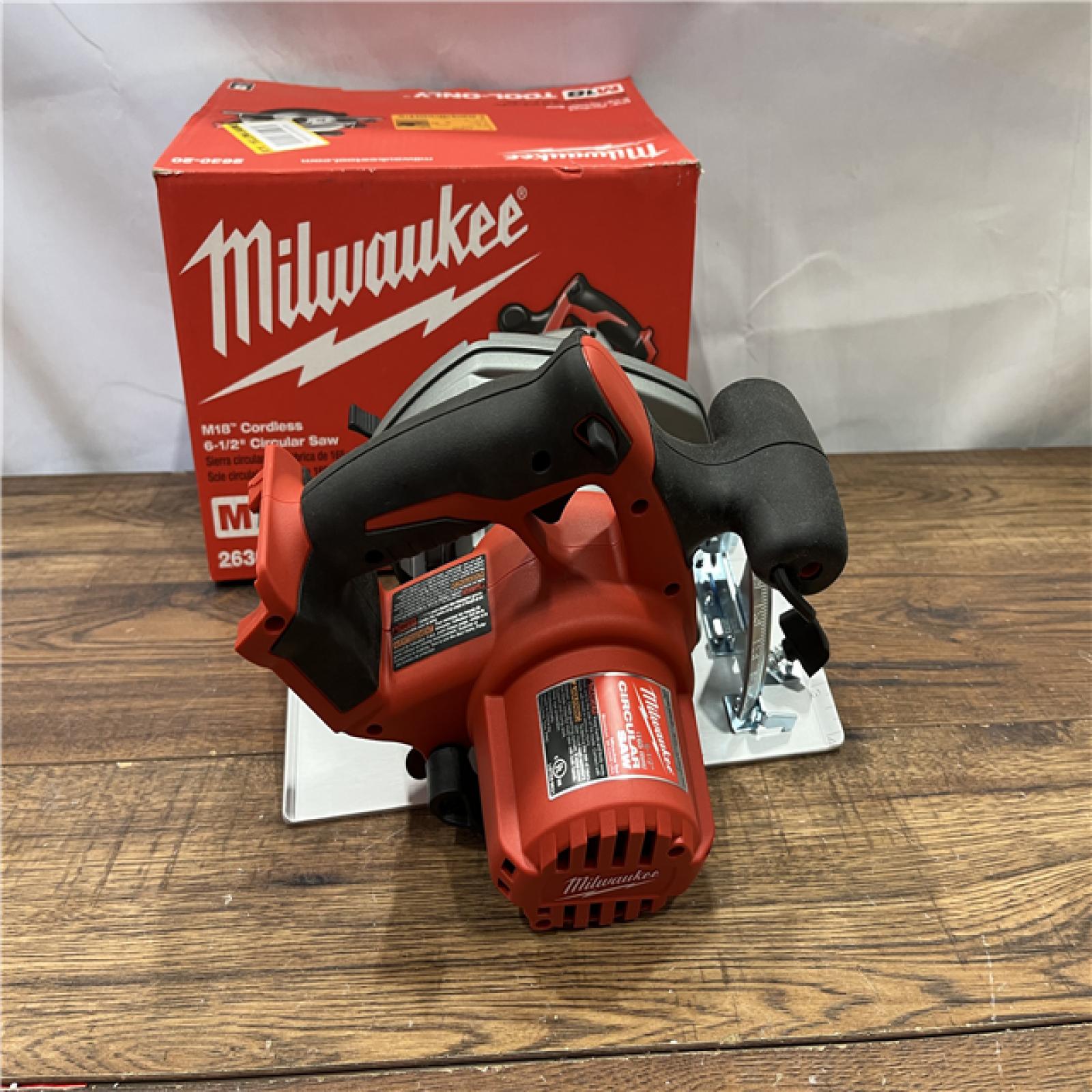 AS-IS Milwaukee 2630-20 M18 Cordless 6-1/2 Circular Saw Bare Tool Only - All