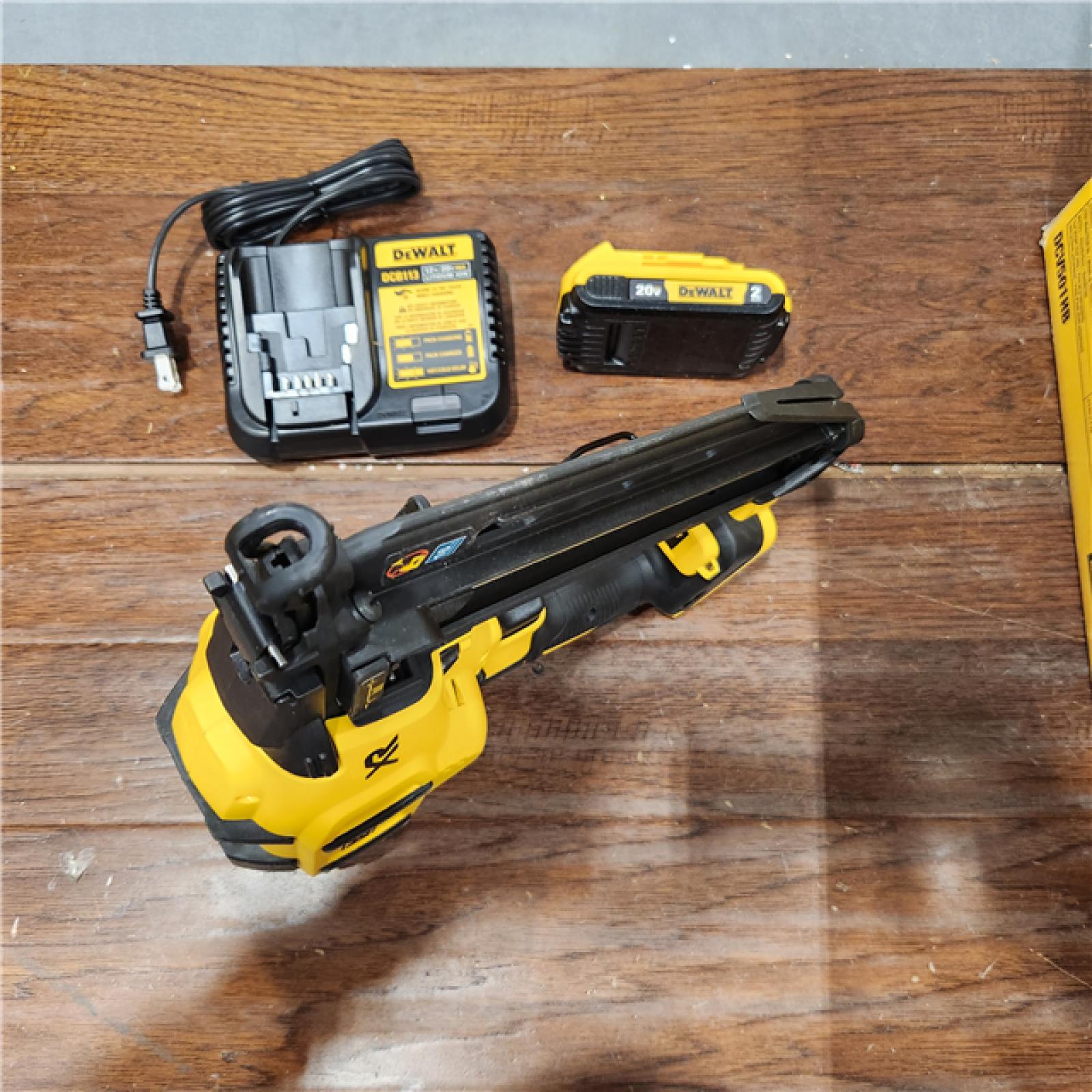 AS-IS DeWalt DCN660D1 20V 16 Gauge Cordless Angled Finish Nailer Kit W/ 2Ah Battery