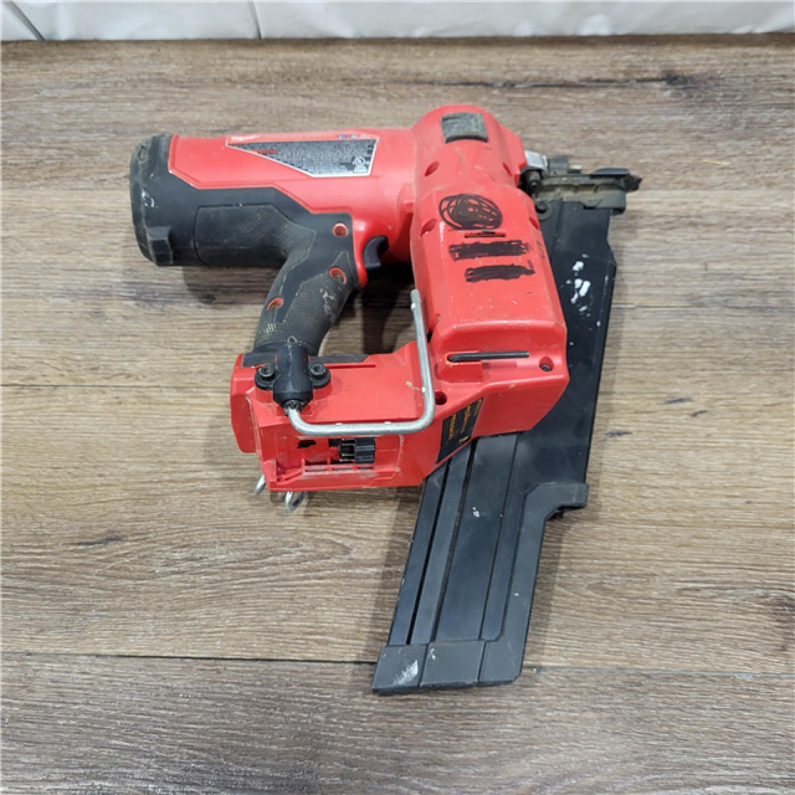 AS-IS Milwaukee 2744-20 M18 FUEL 21-Degree Cordless Framing Nailer (Tool Only)