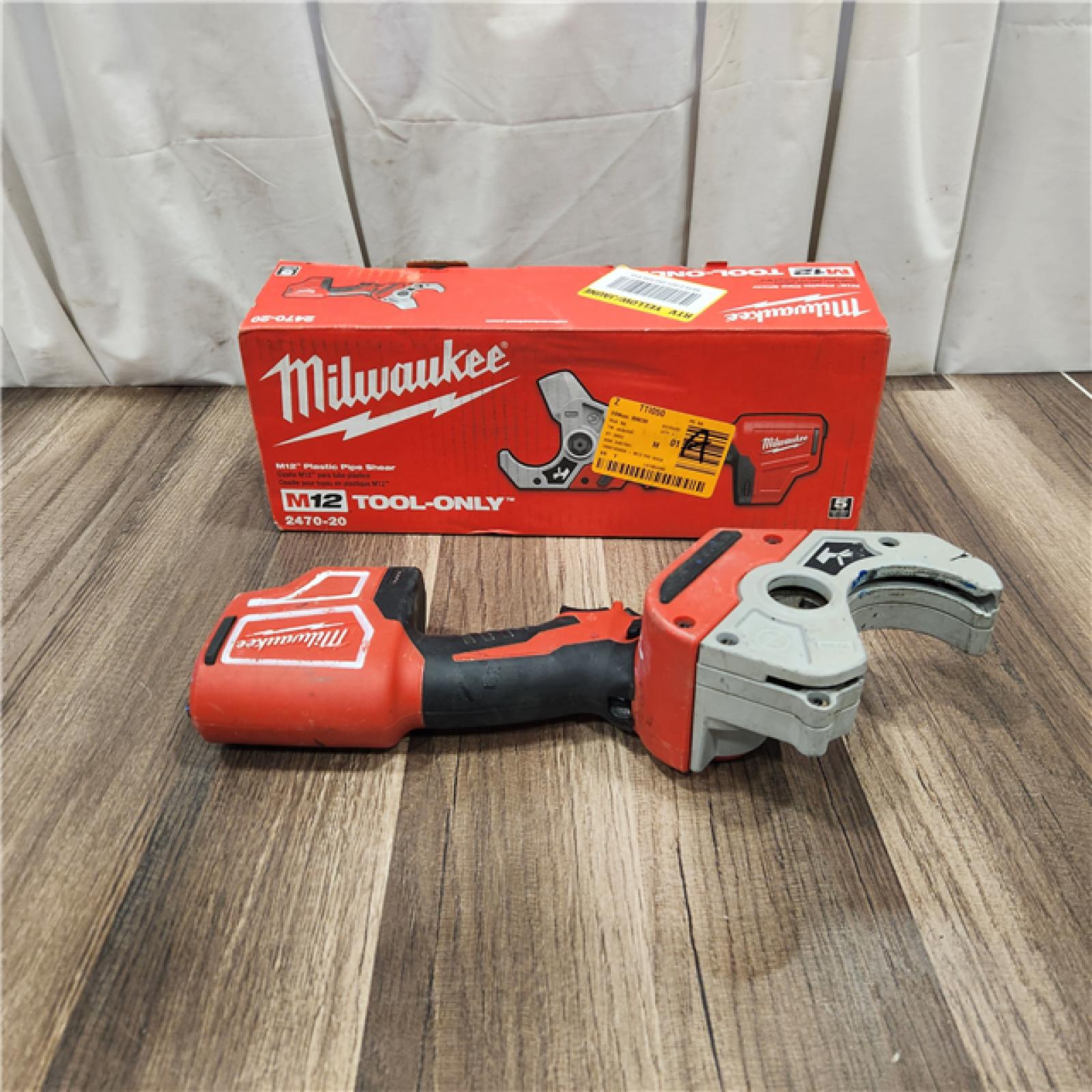 AS IS Milwaukee M12 12-Volt Lithium-Ion Cordless PVC Pipe Shear (Tool-Only)