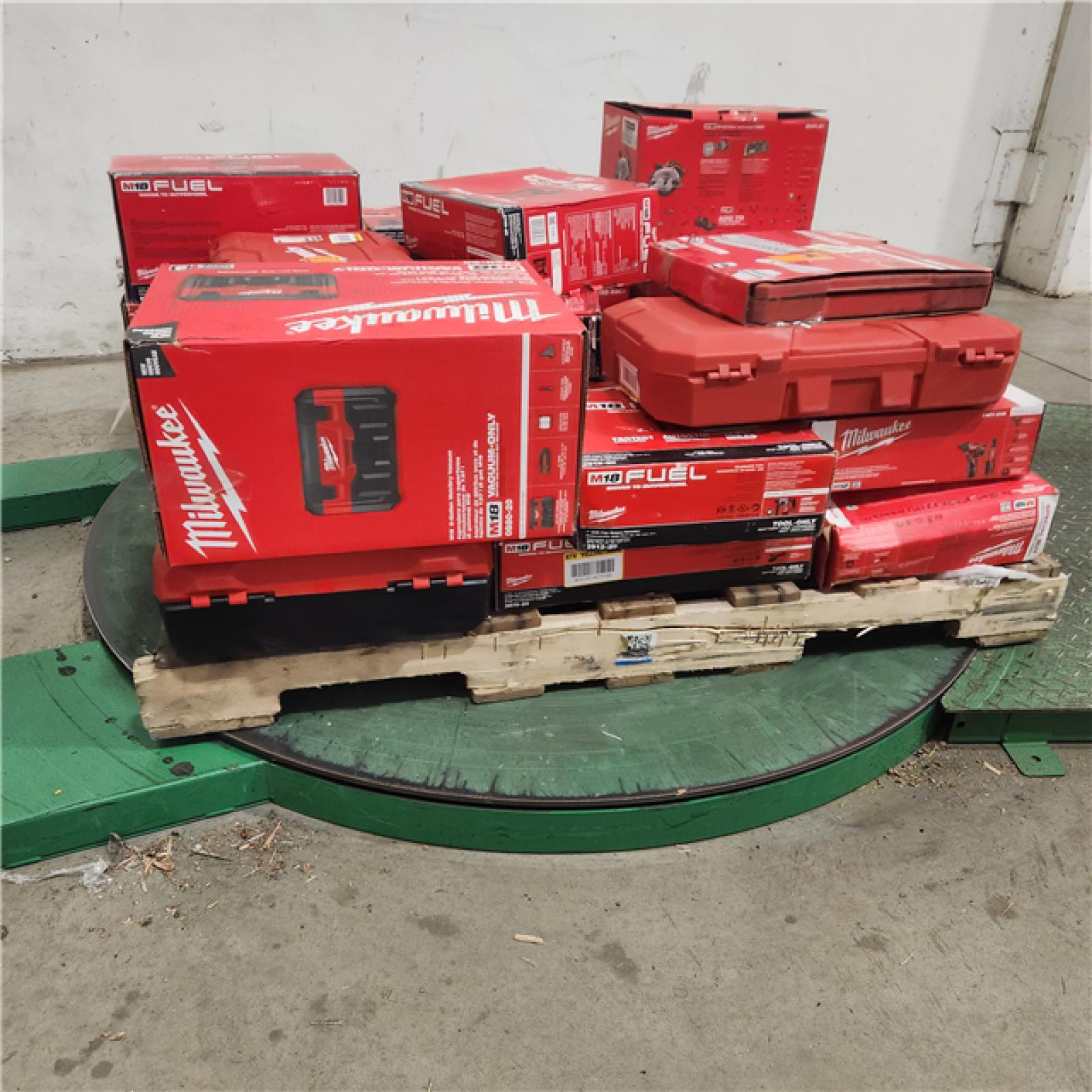 Dallas Location - As-Is MILWAUKEE Tool Pallet