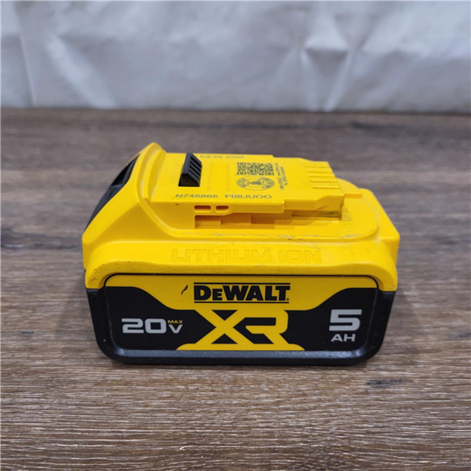 AS-IS DEWALT 20-Volt Maximum XR 5.0 Ah Battery Pack and Charger