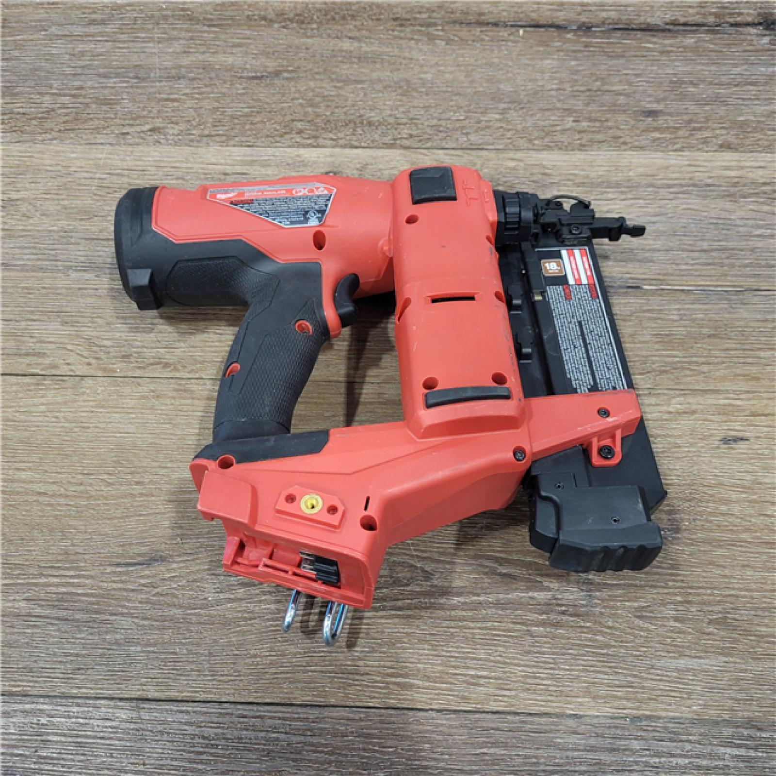 AS-IS Milwaukee M18 Fuel 18V Brushless 18-Gauge Brad Nailer 2746-20 (Bare Tool)