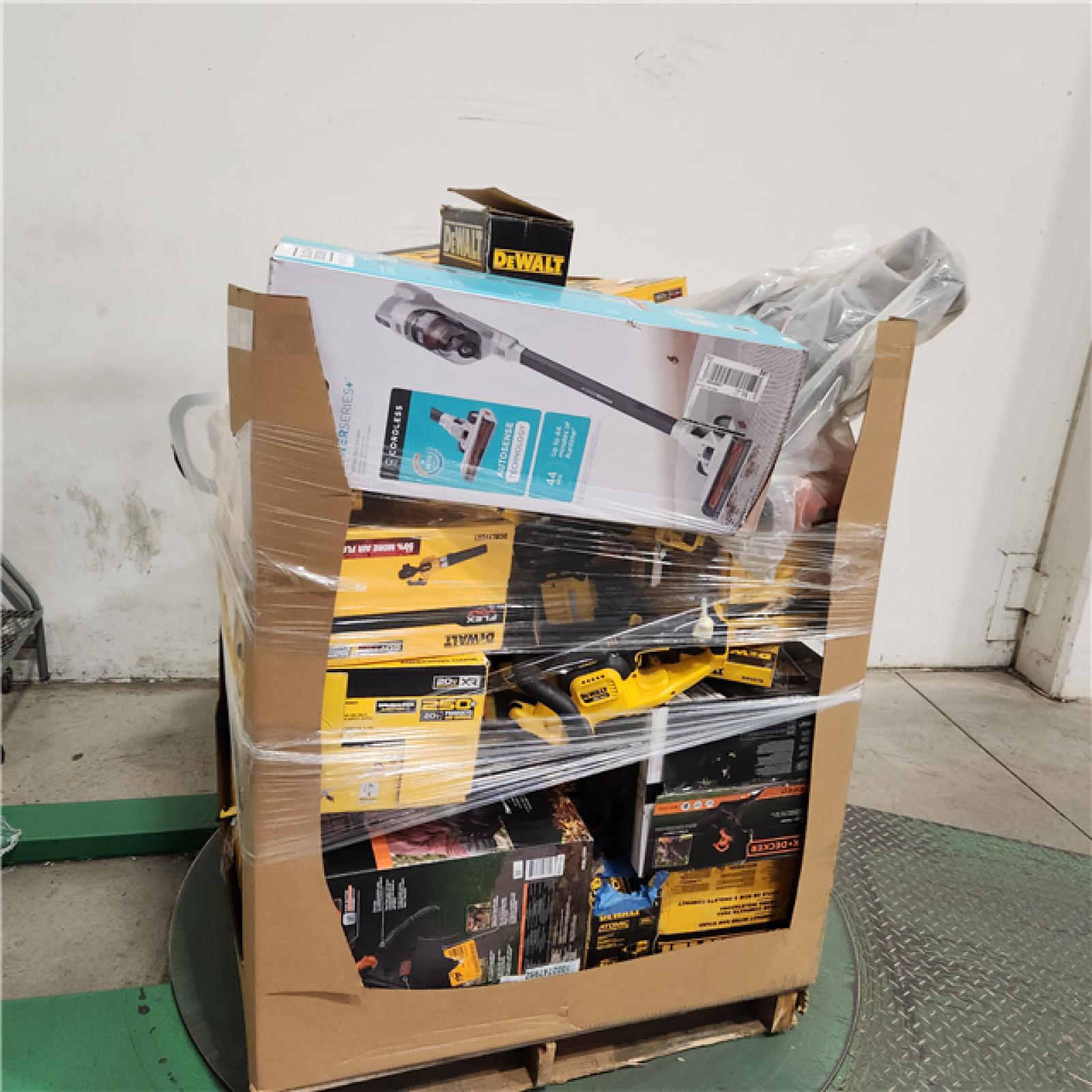 Dallas Location - As-Is DEWALT Tool Pallet