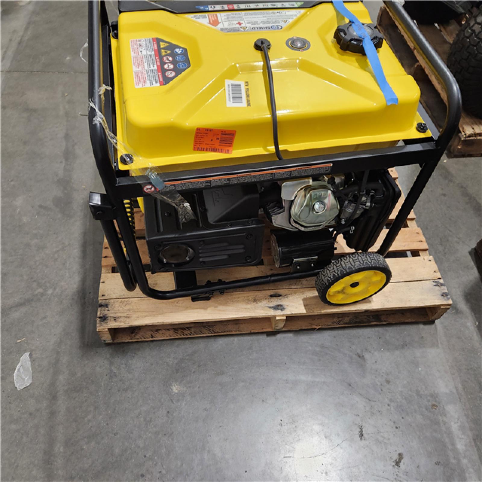 Dallas Location - As-Is   Champion Power Equipment 100592 6250-Watt Gas Fuel Portable Generator