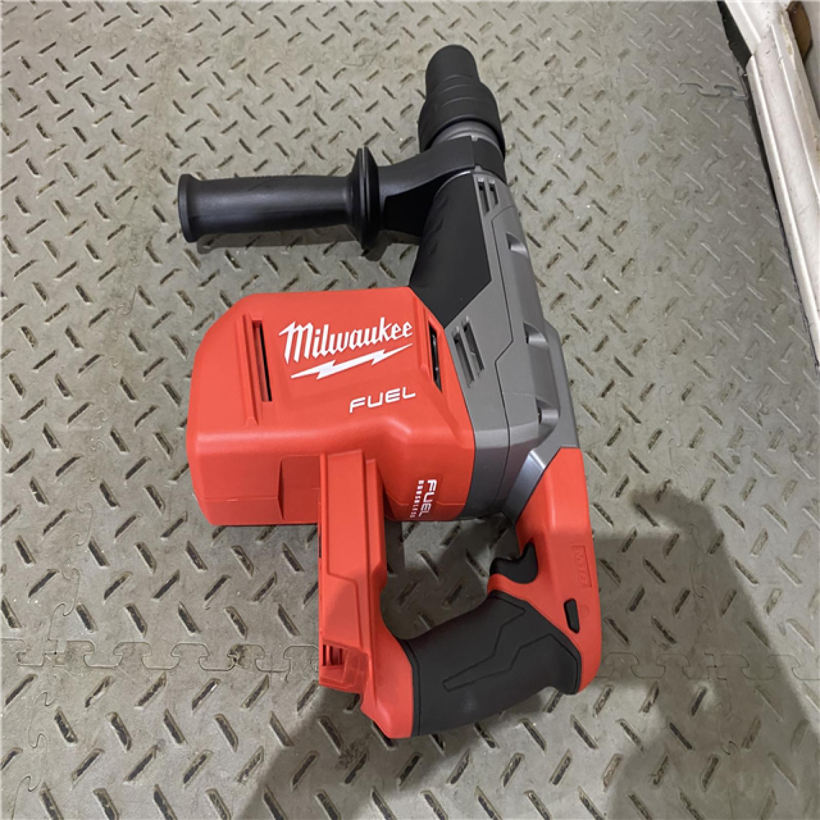 Houston location AS-IS MILWAUKEE M18 FUEL 18V Lithium-Ion Brushless Cordless 1-9/16 in. SDS-Max Rotary Hammer (Tool-Only)