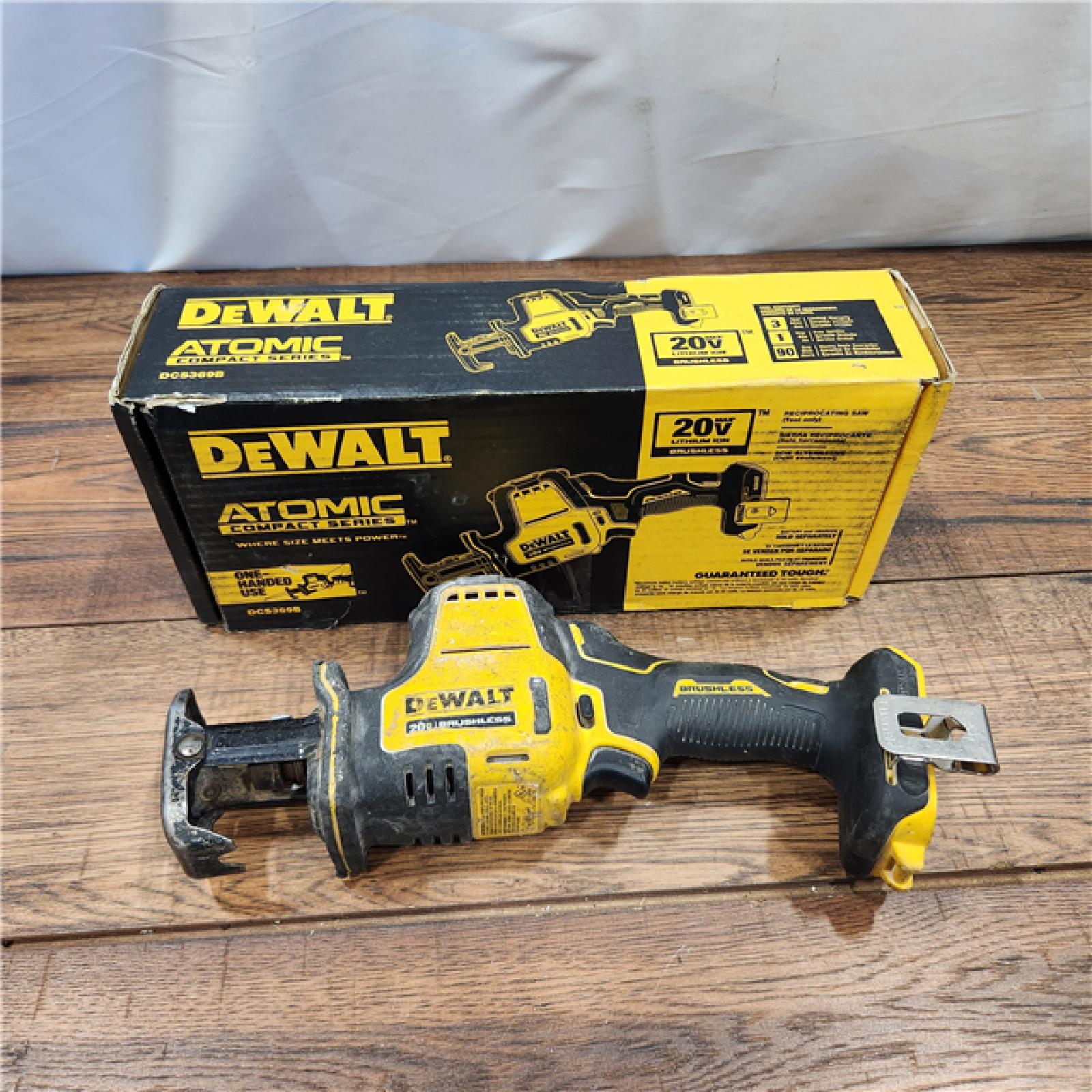 AS-IS Dewalt DCS369B ATOMIC 20V MAX Cordless One-Handed Reciprocating Saw (Tool Only)