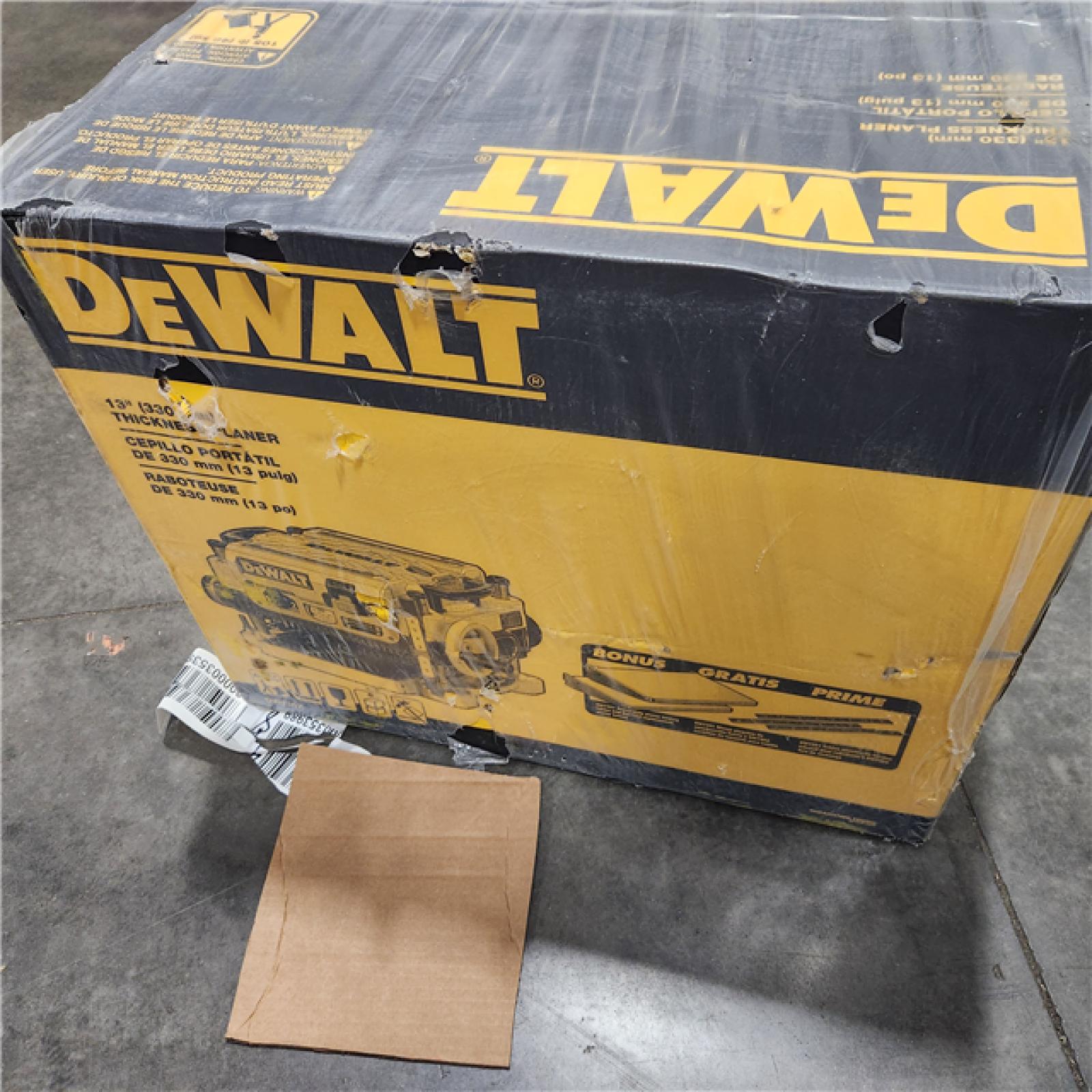 NEW- DEWALT 13 2 Speed 3-Knife Thickness Planer