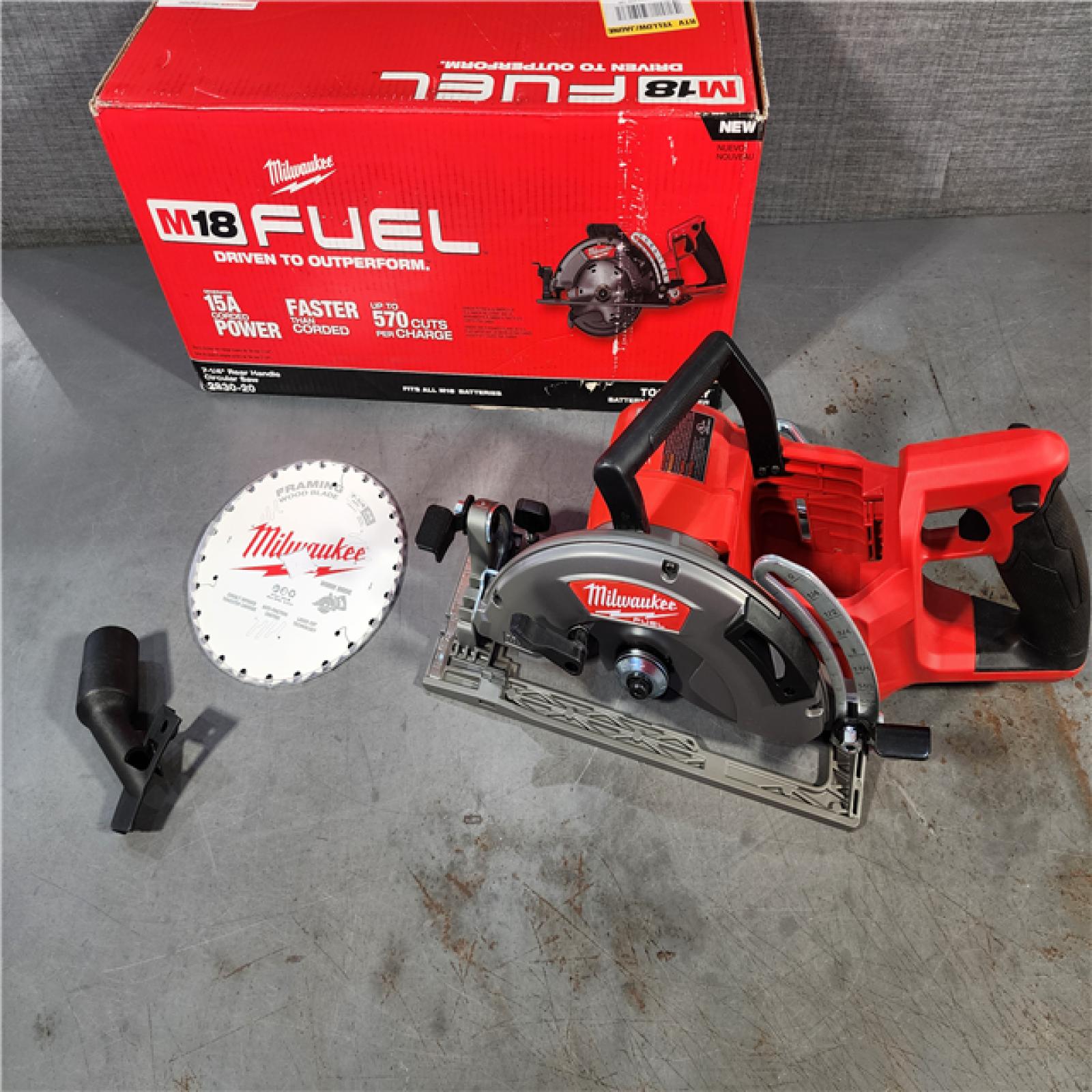 HOUSTON LOCATION - AS-IS (APPEARS LIKE NEW) Milwaukee 2830-20 Rear Handle Circular Saw M18 FUEL 7-1/4  Cordless Brushless Tool Only