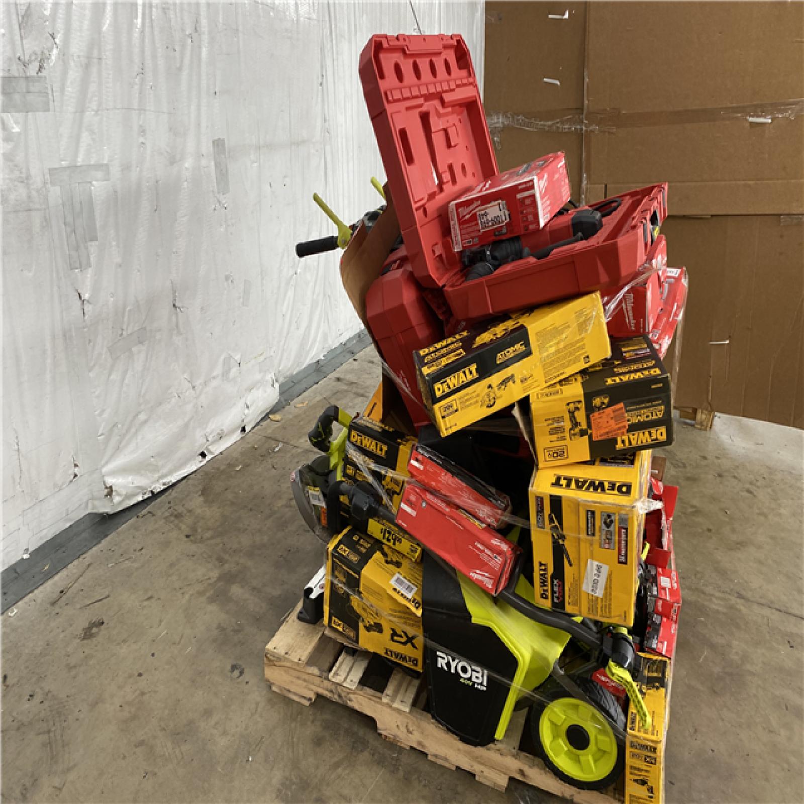 Houston Location AS IS - Tool Pallet