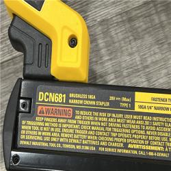 AS-IS DEWALT in Box DEWALT DCN681D1 20V 18Ga Stapler Kit